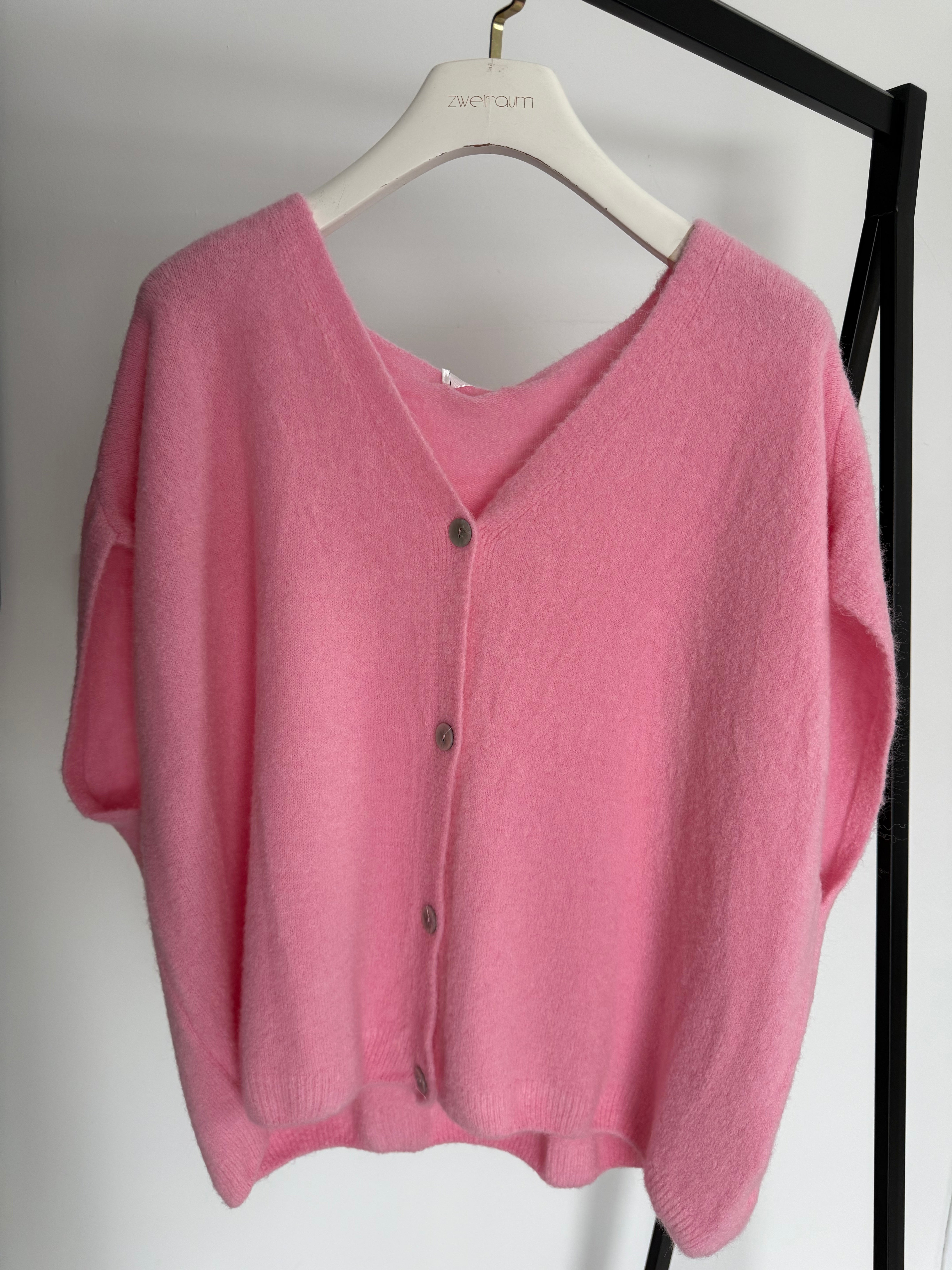 Oversize Strick Pullunder Buttons