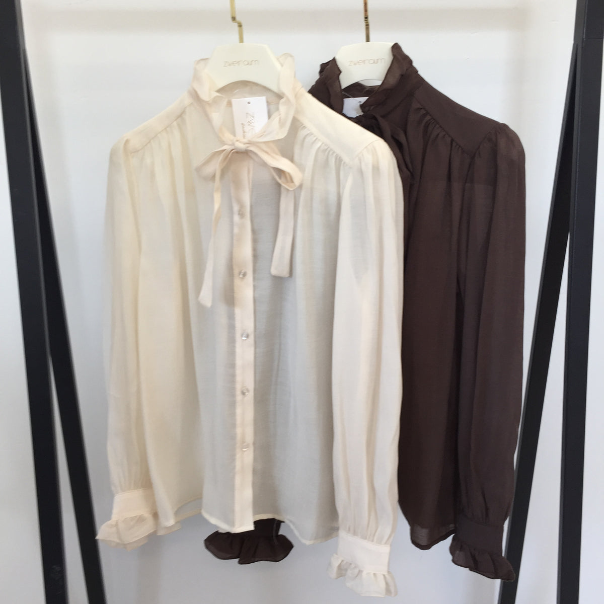 Bluse Collar Ruffles