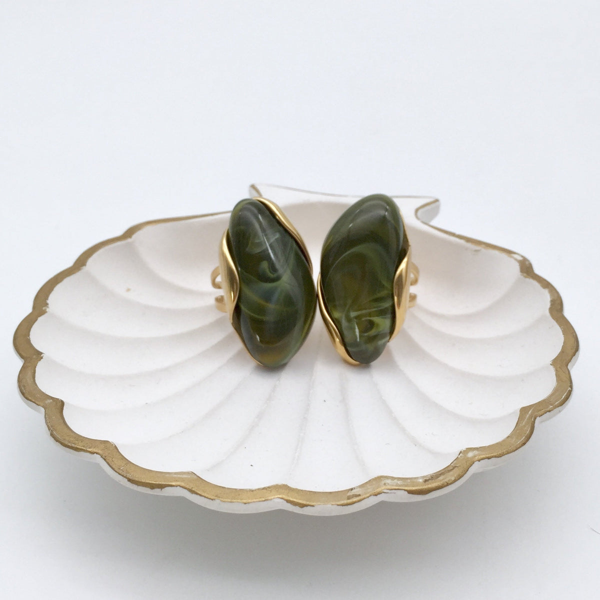 Ring Amber