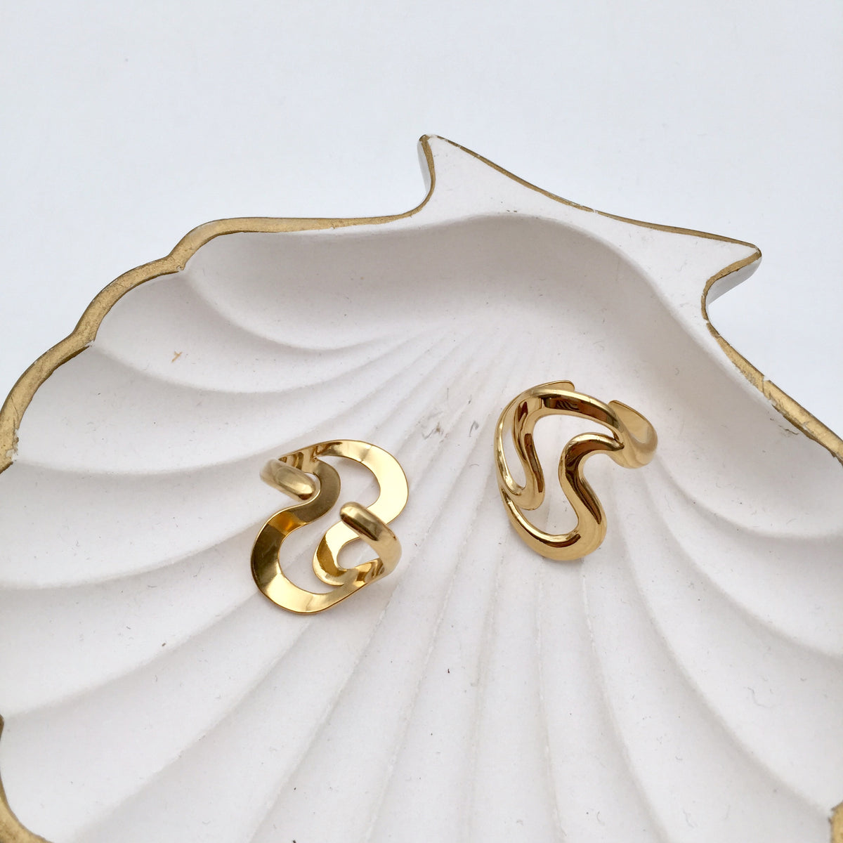 Ring Squiggle