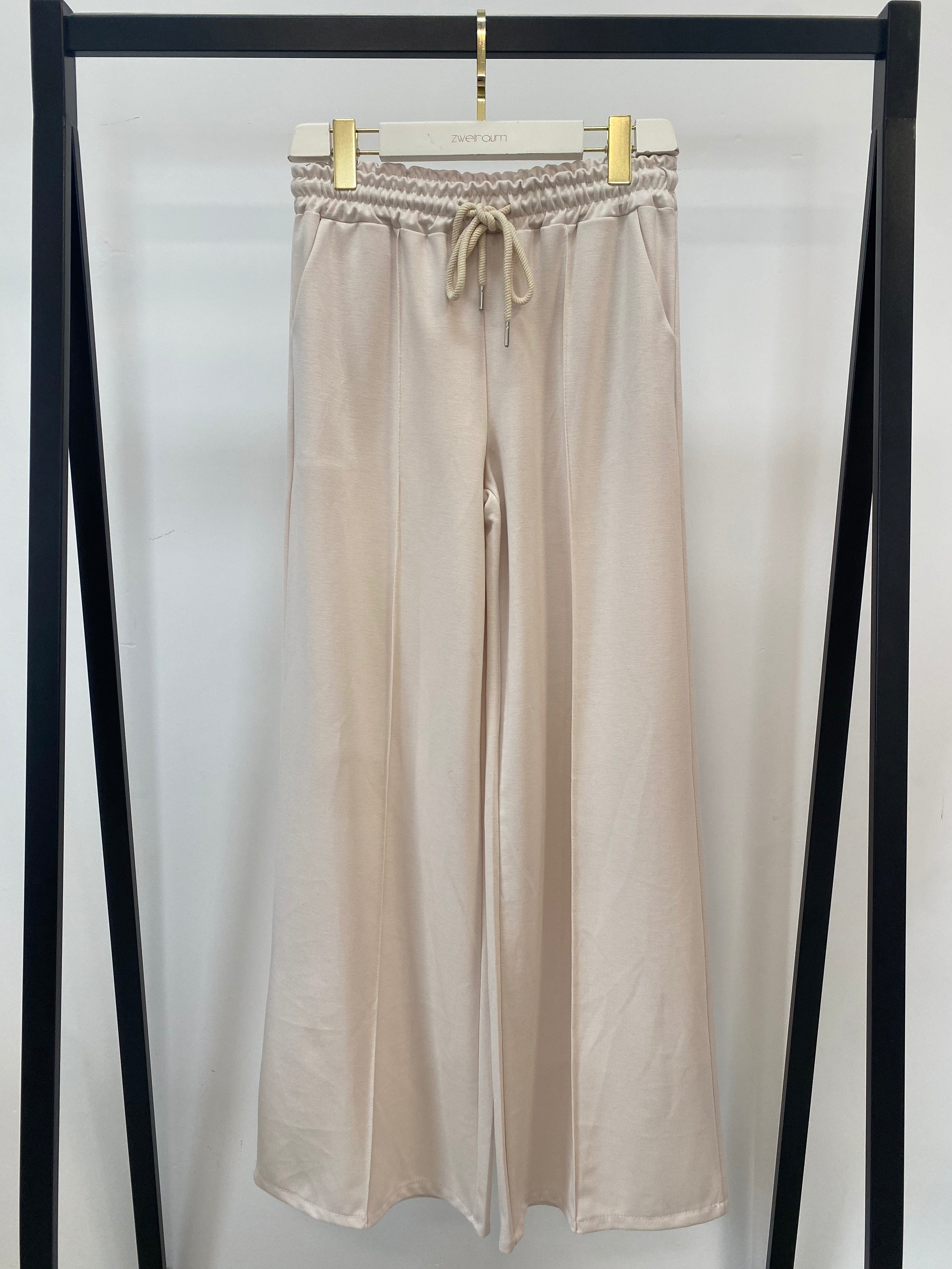 Lounge Hose Mittelnaht