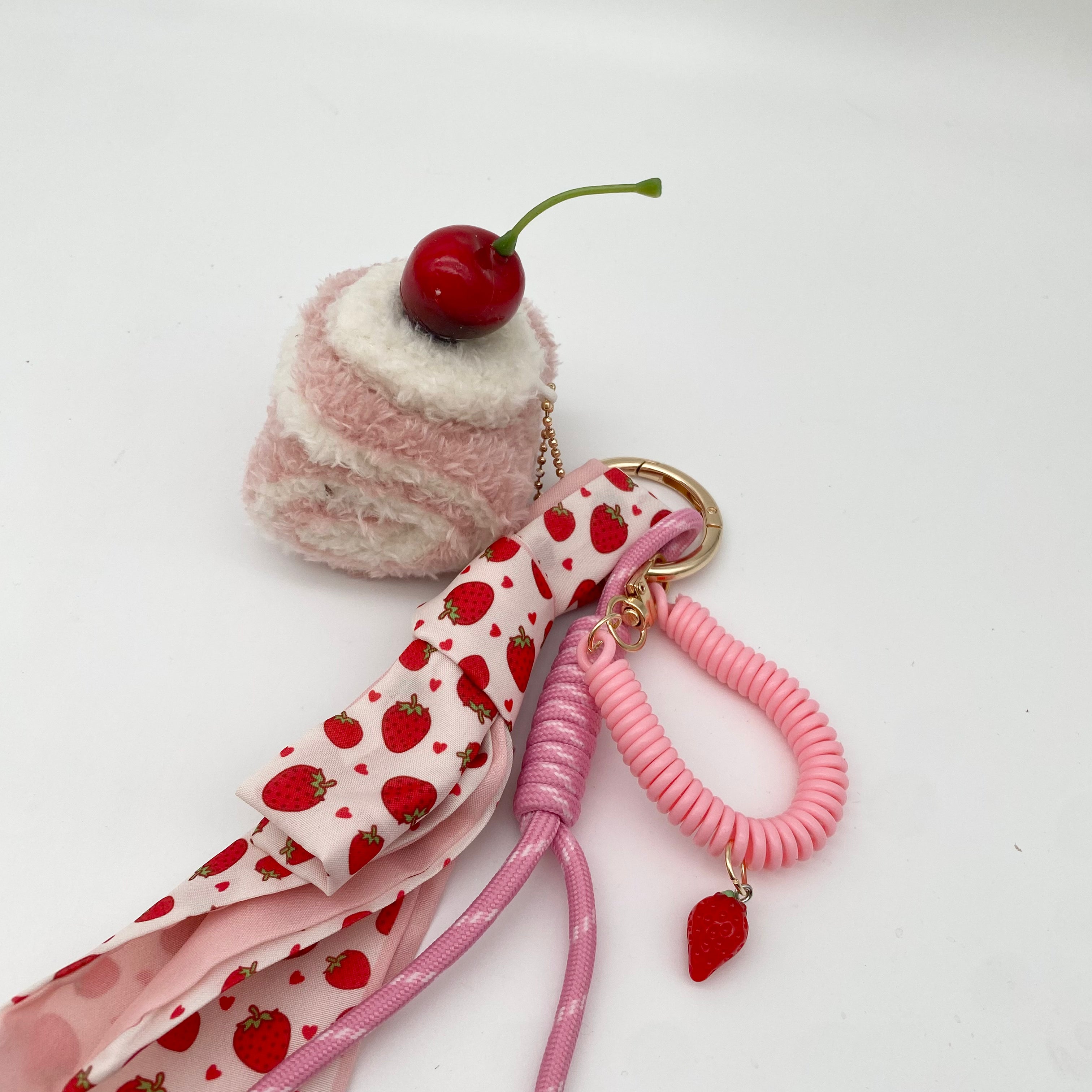 Multi Anhänger Cake