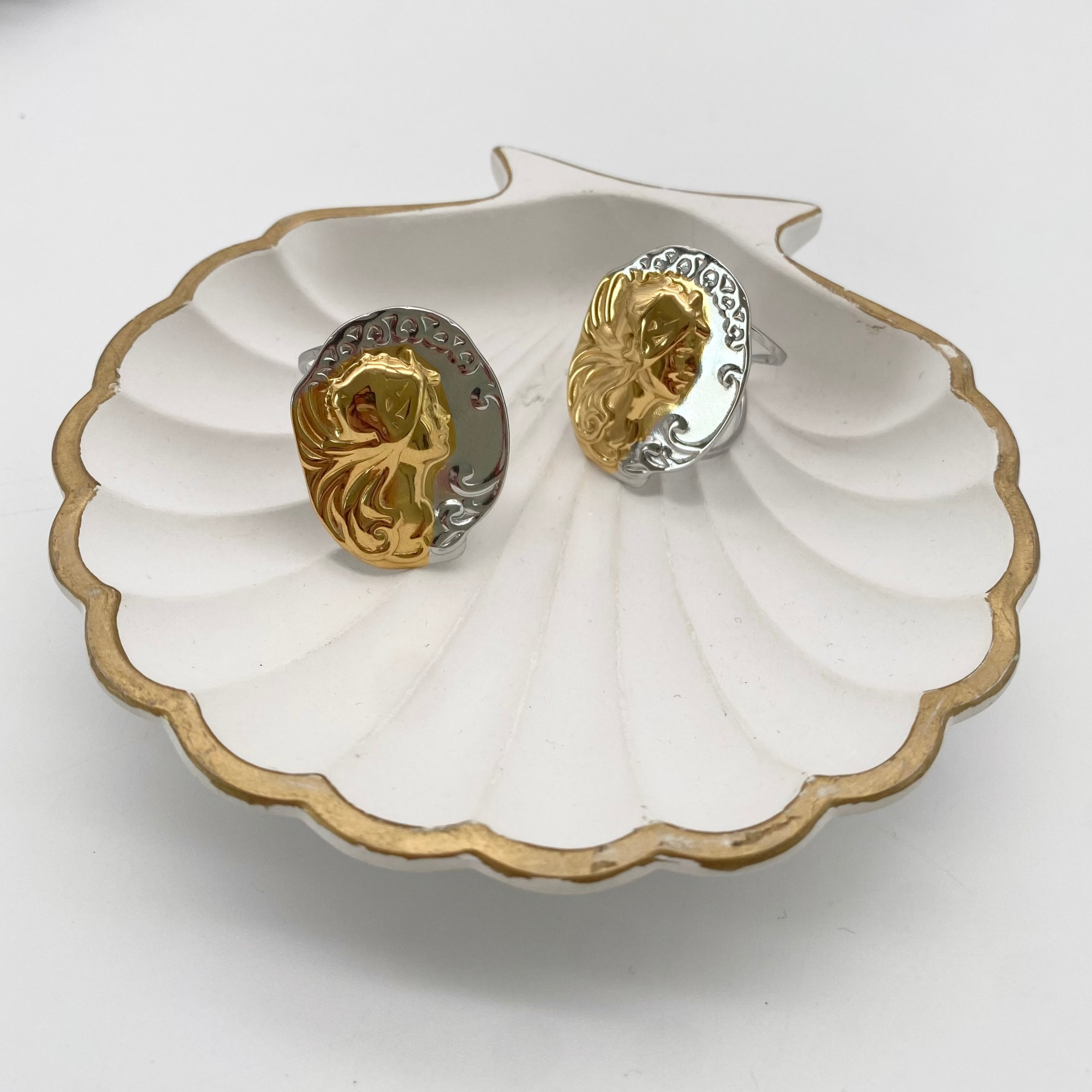 Ring Coin