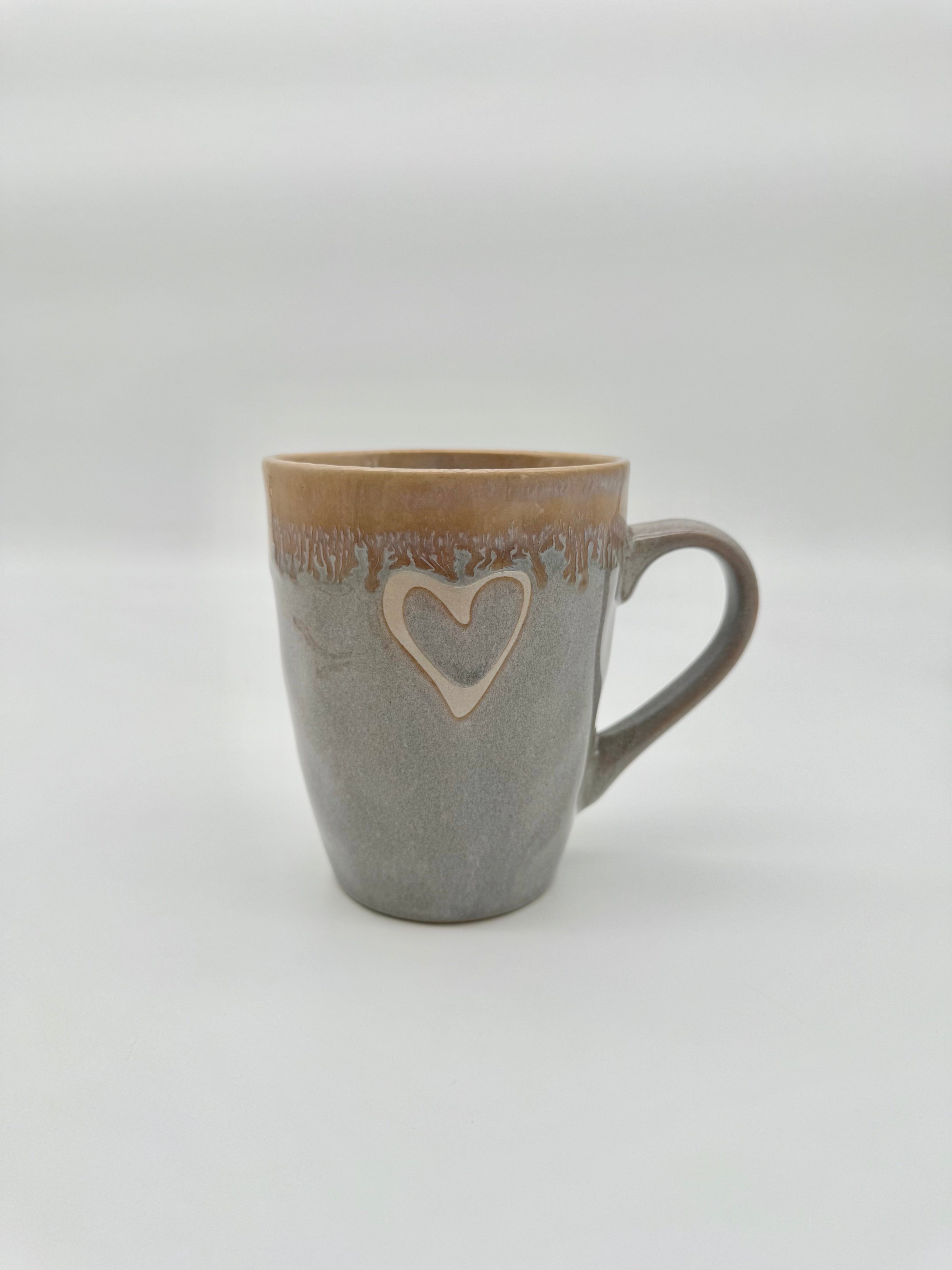 Pottery Cup mit Herz