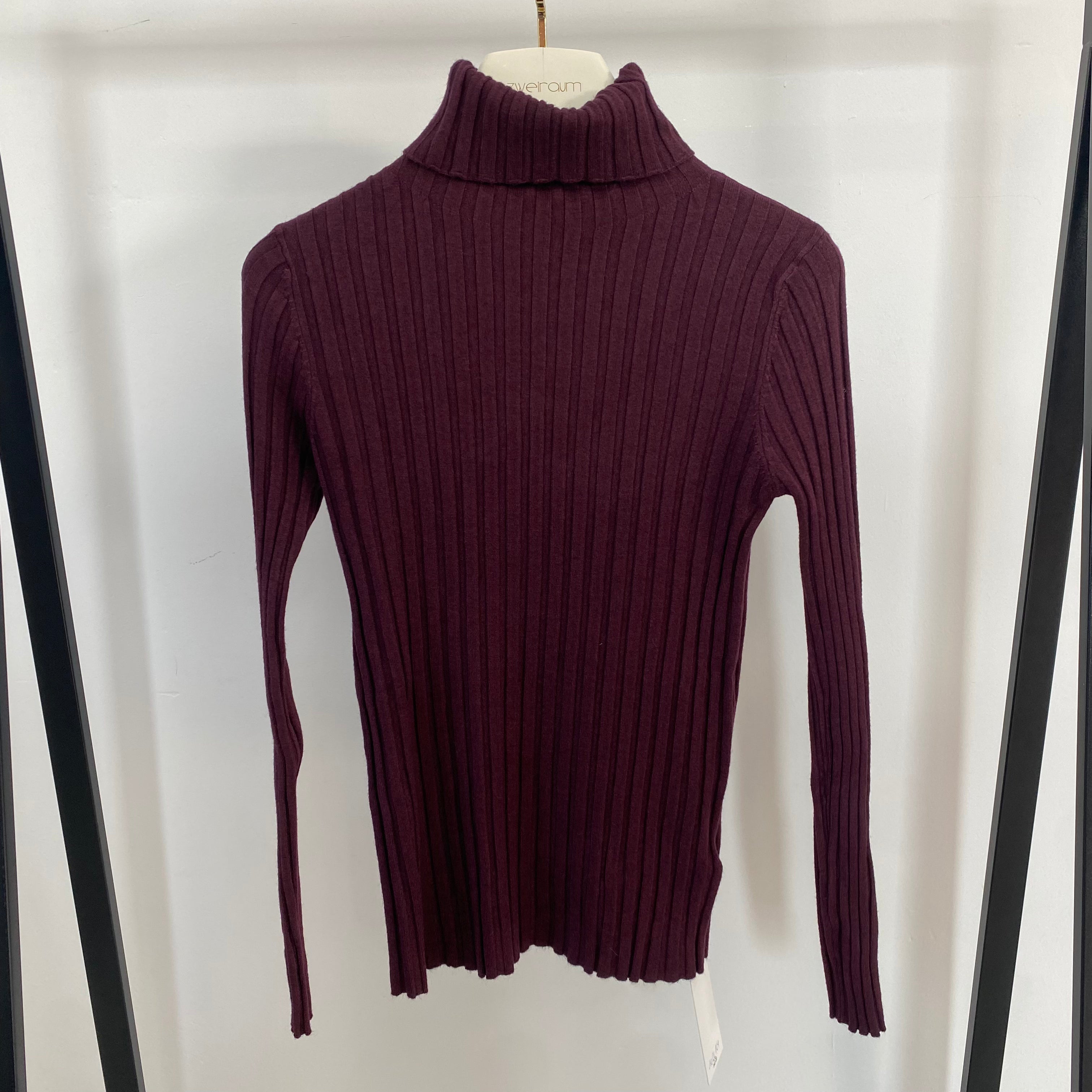 Ribbed Longsleeve Little Buttons