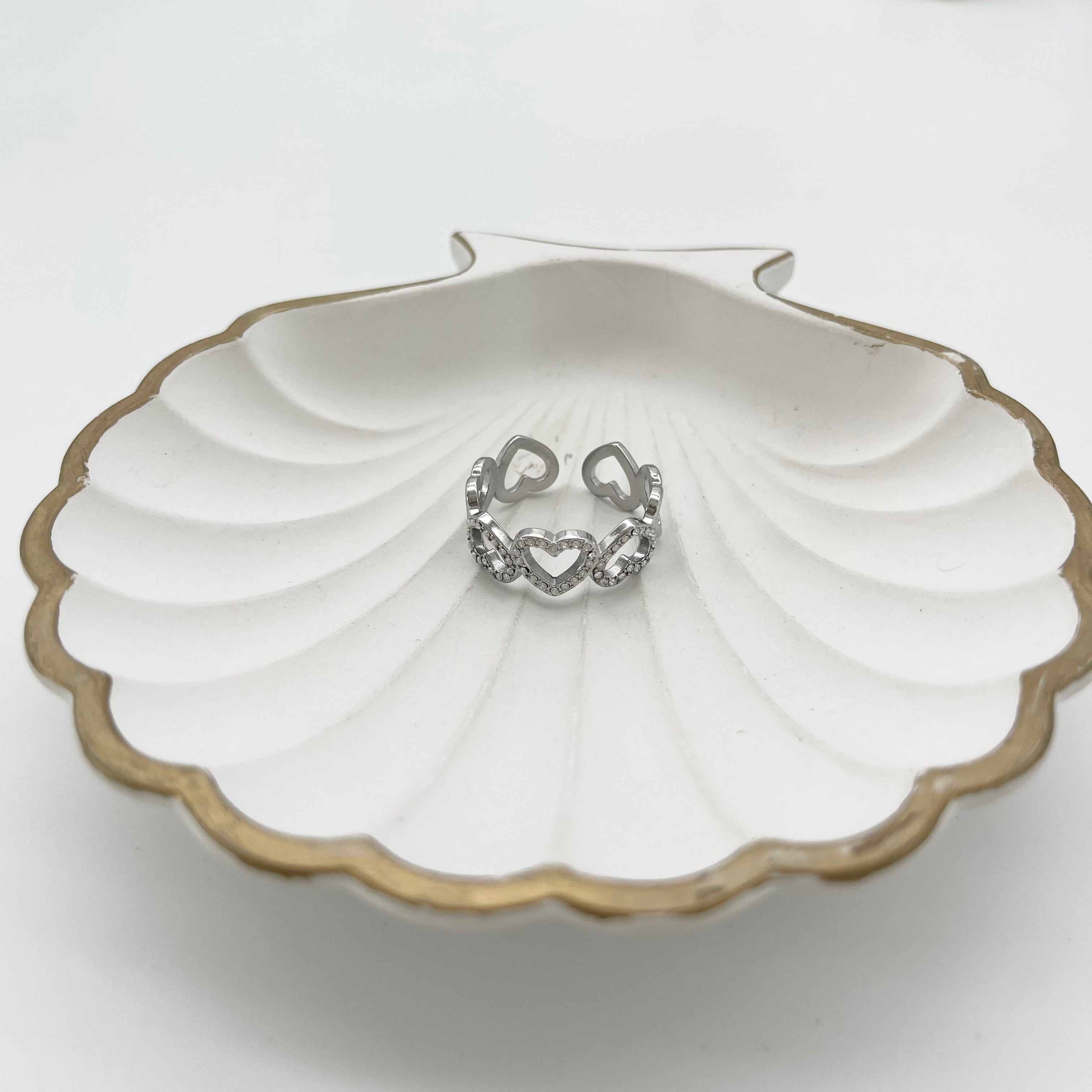 Ring Multihearts