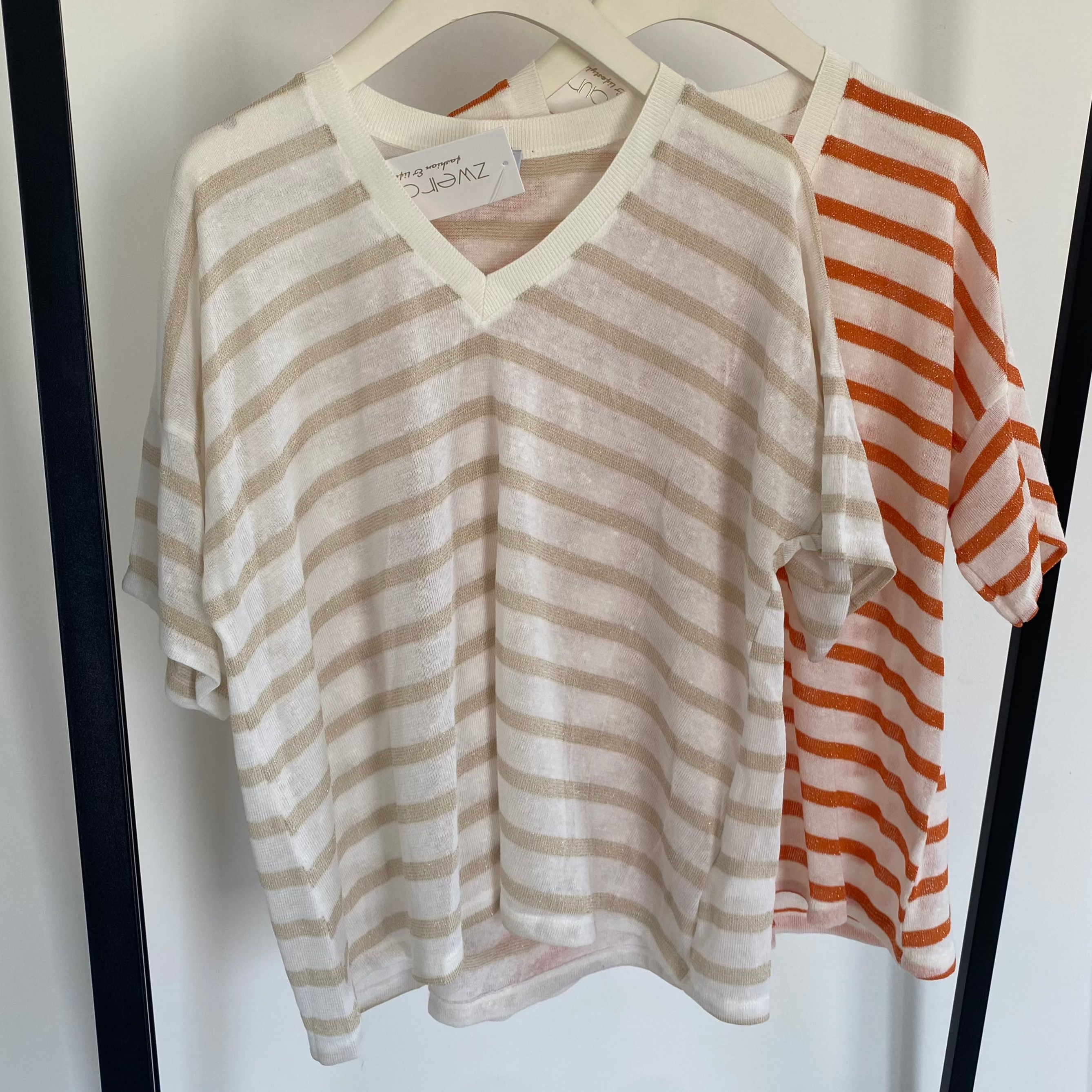 Loose T-Shirt mit Streifen