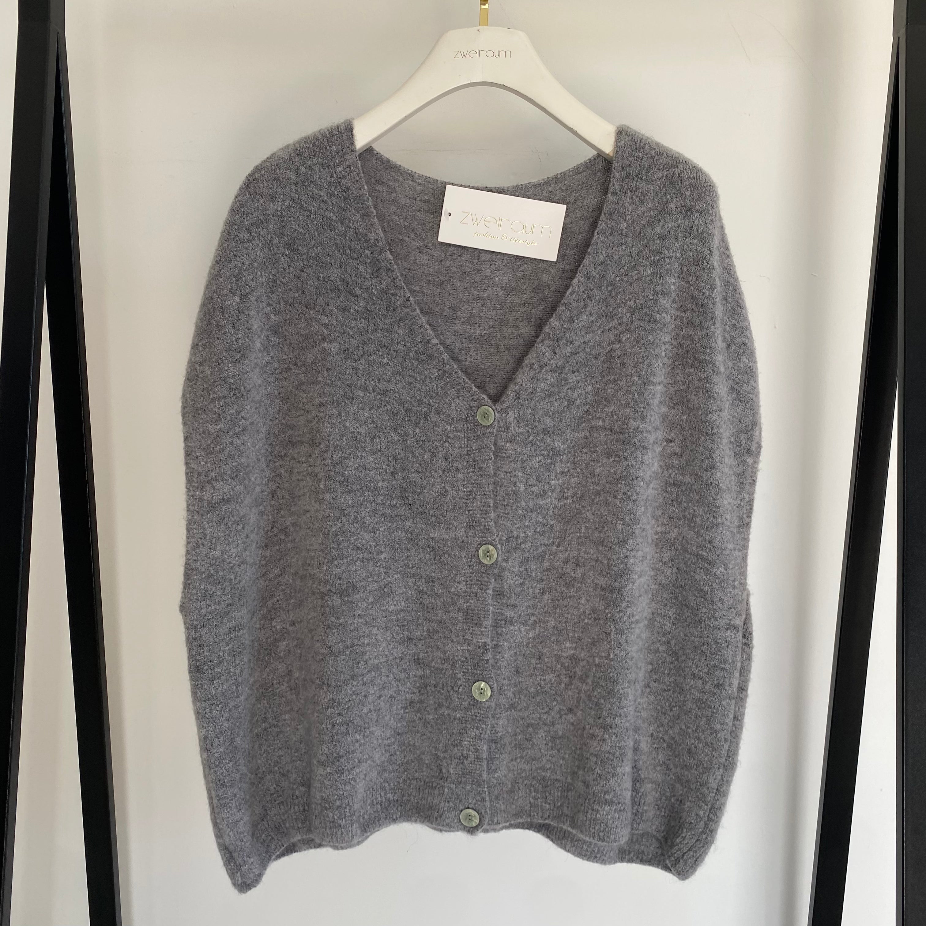 Oversize Pullunder Perlmutt Buttons