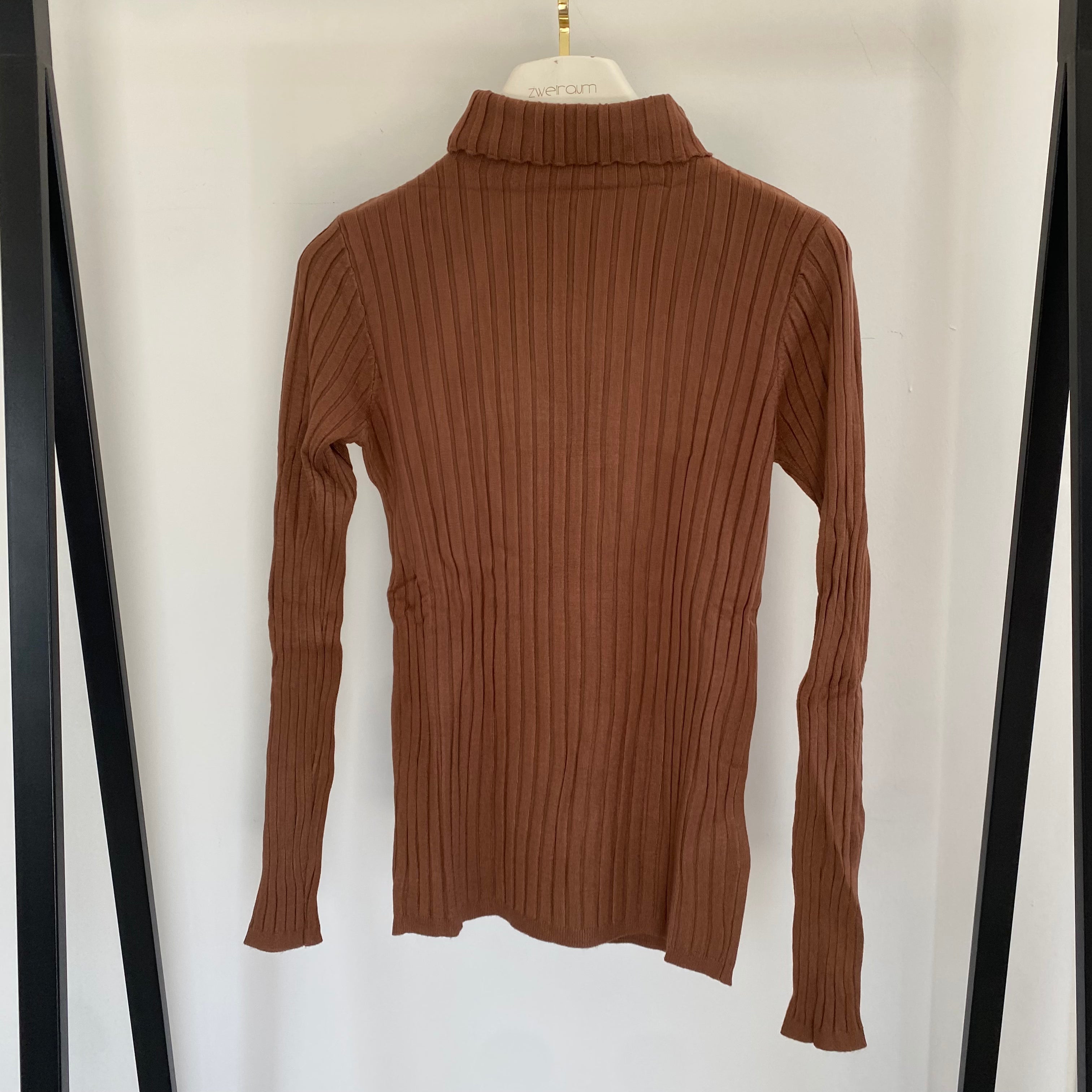 Fitted Rollkragen Pulli Ribbed