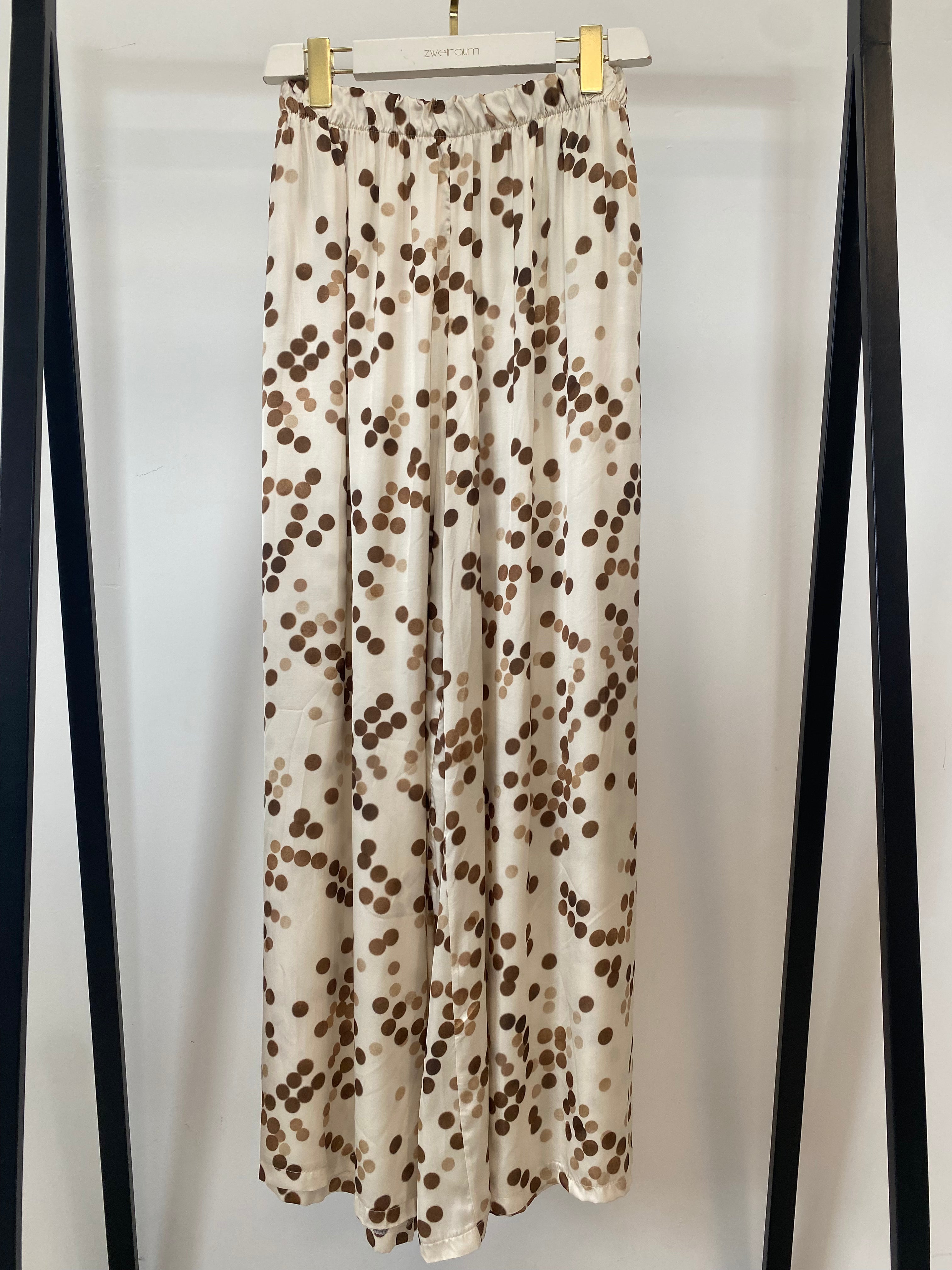 Loose Hose Dots