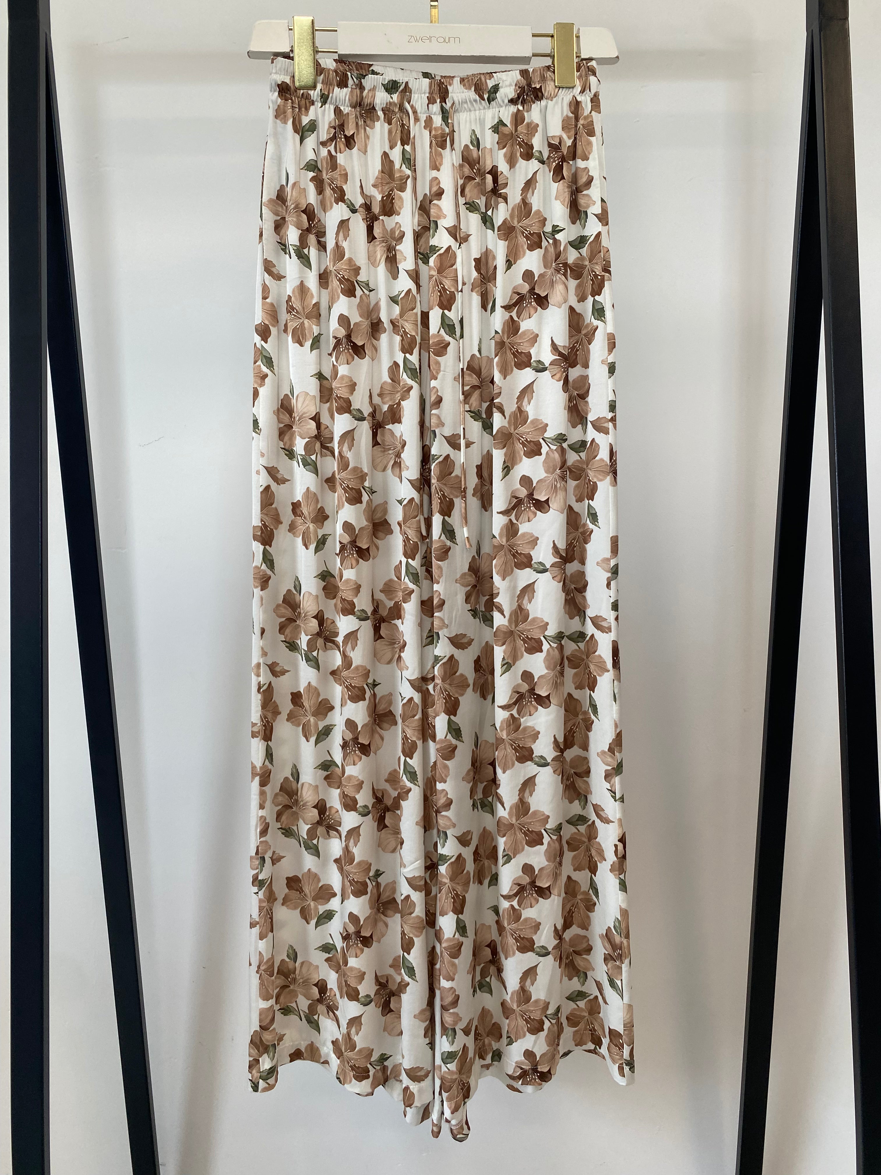 Loose Hose Flower Print