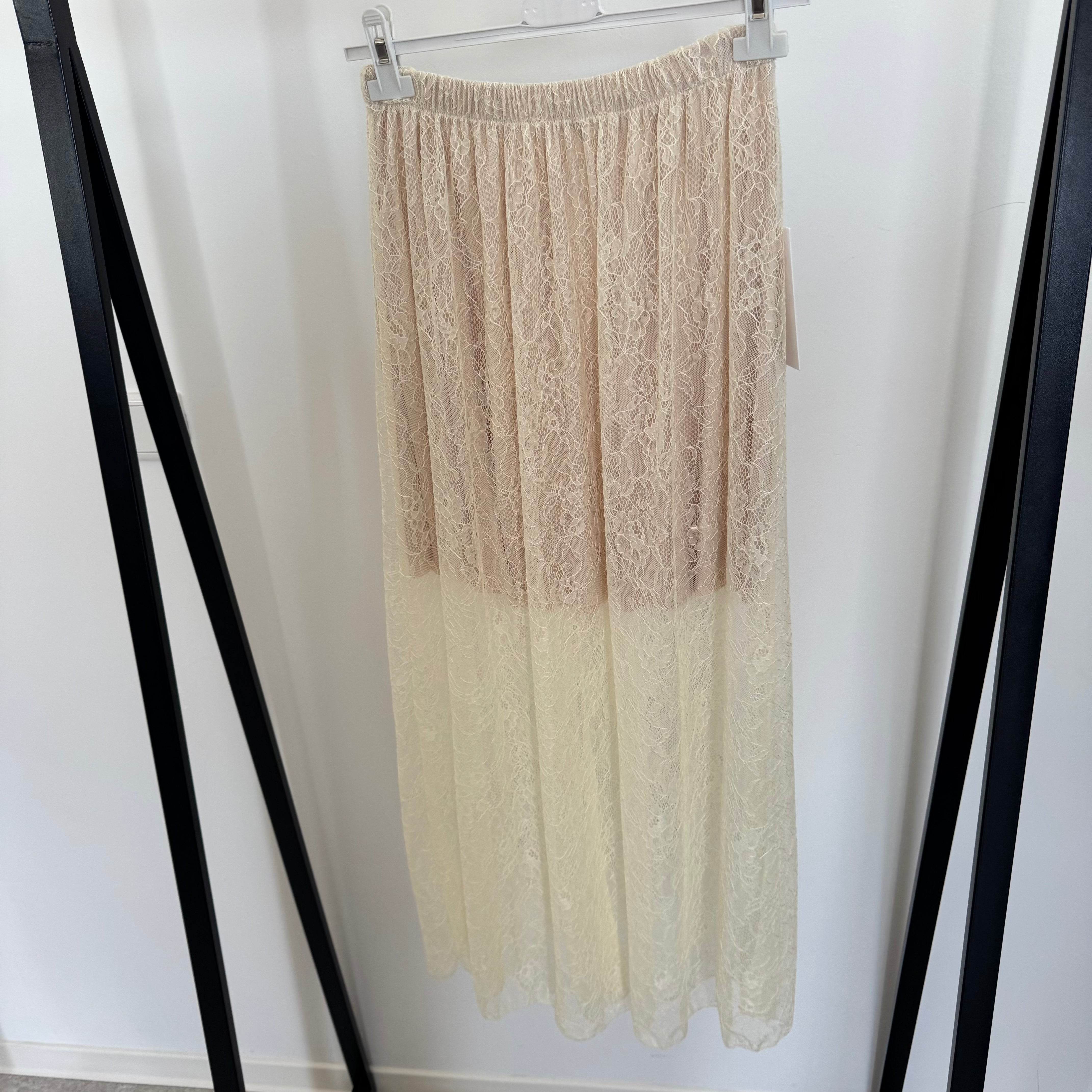 Rock Long Lace
