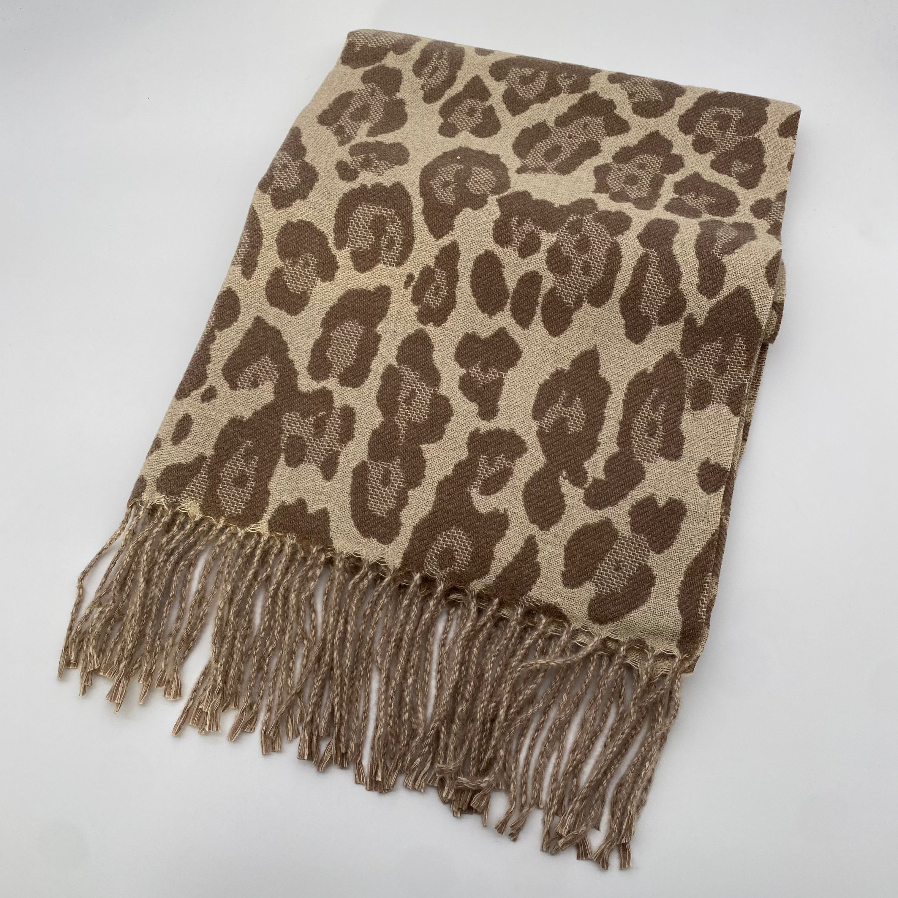 Schal mit Fransen
