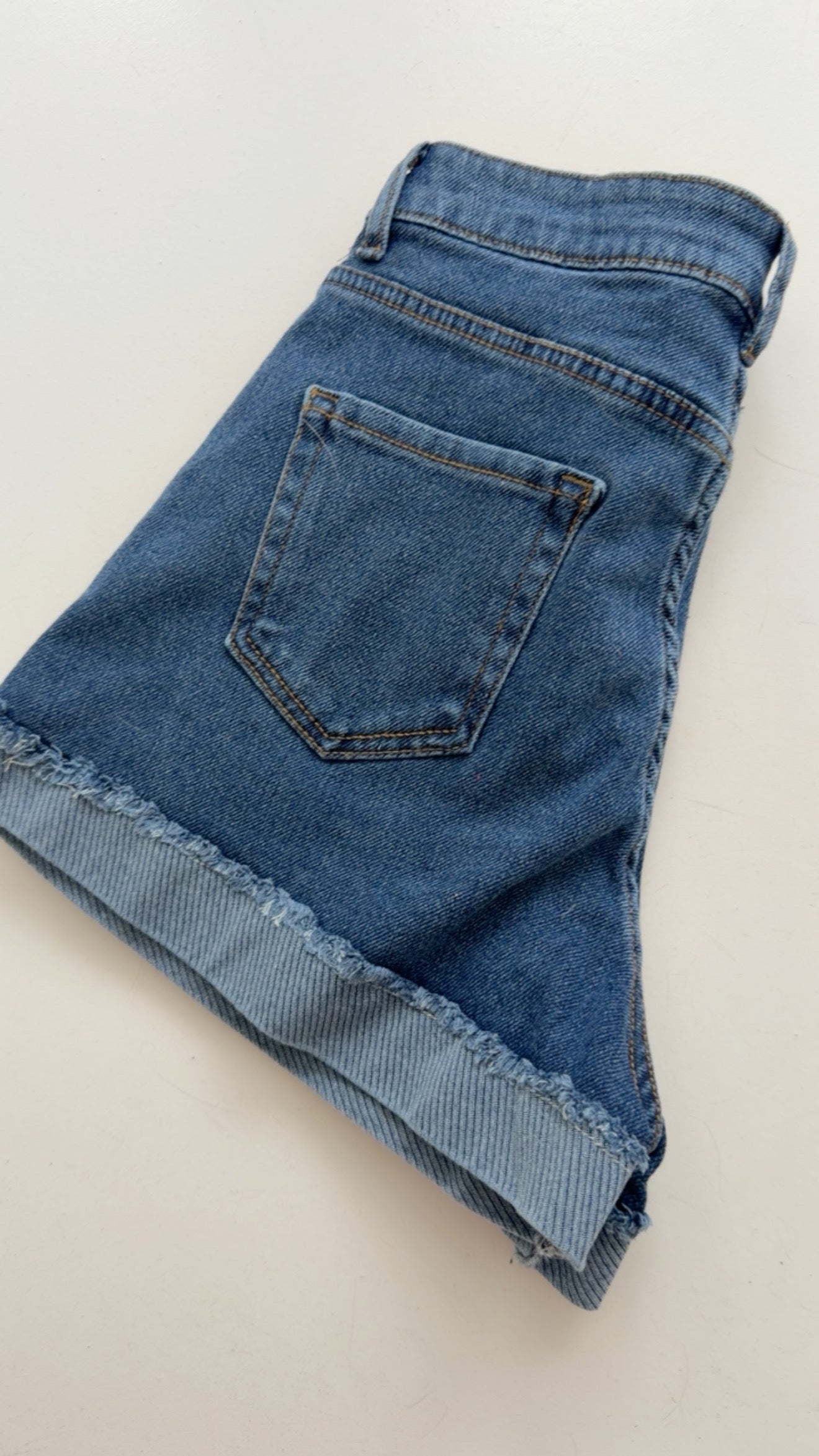 Jeans Shorts mit Umschlag