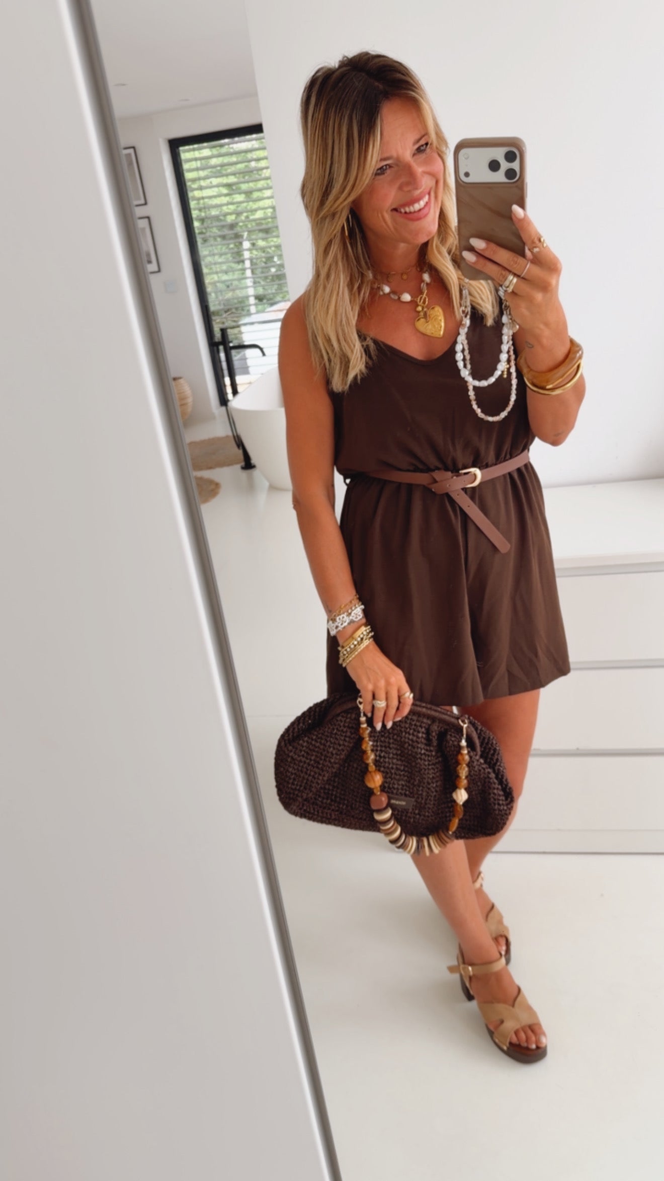 Short Jumper Mit Gürtel