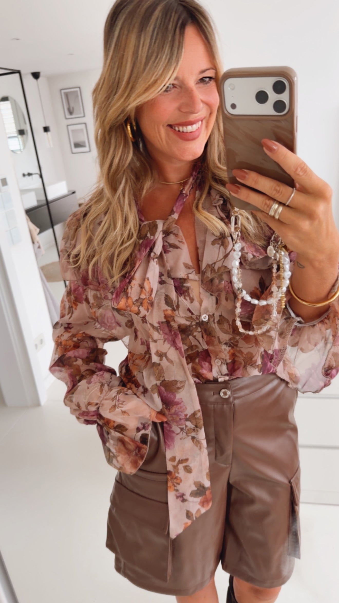 Blumen Bluse Ruffels