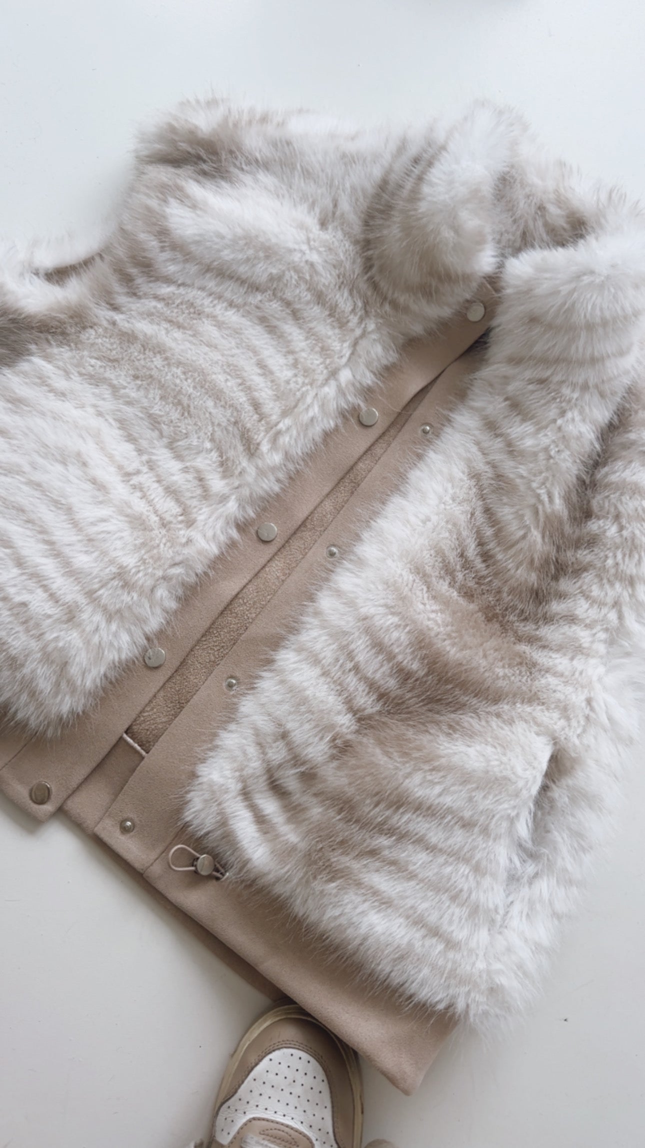 Midi Kuschel Weste Zebra a like