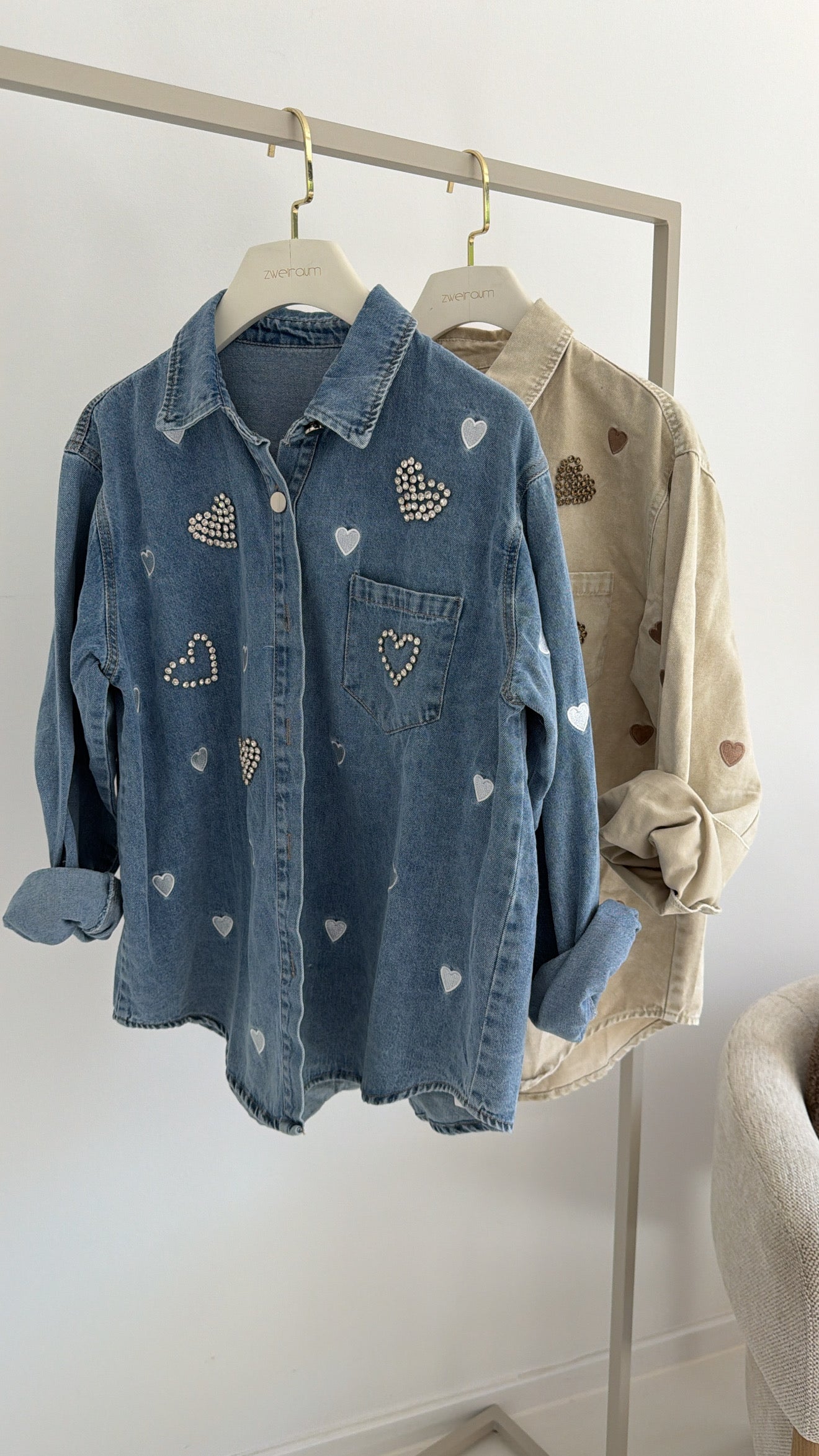 Jeans Hemd Different Hearts