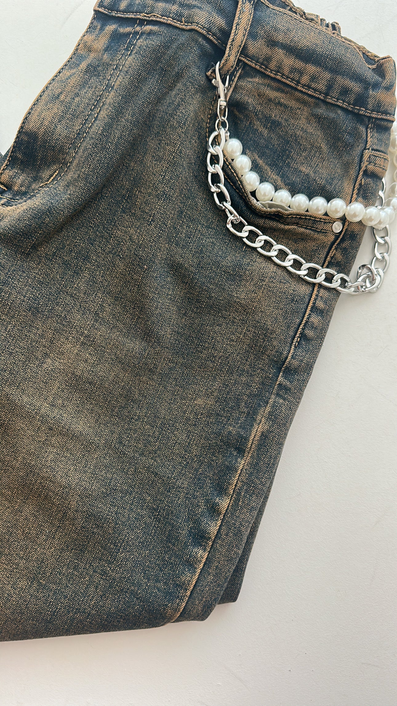 Jeans Mom Style