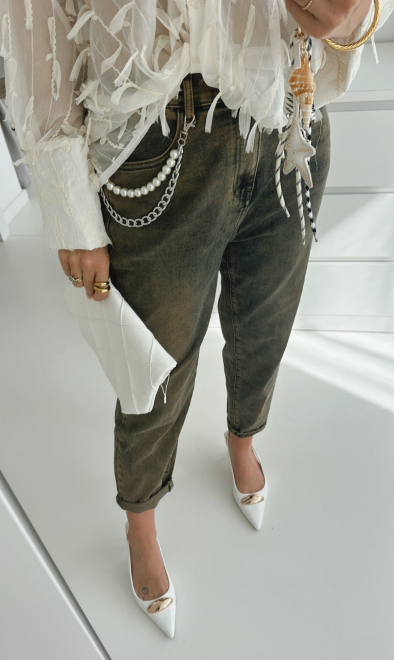Jeans Pearl Detail