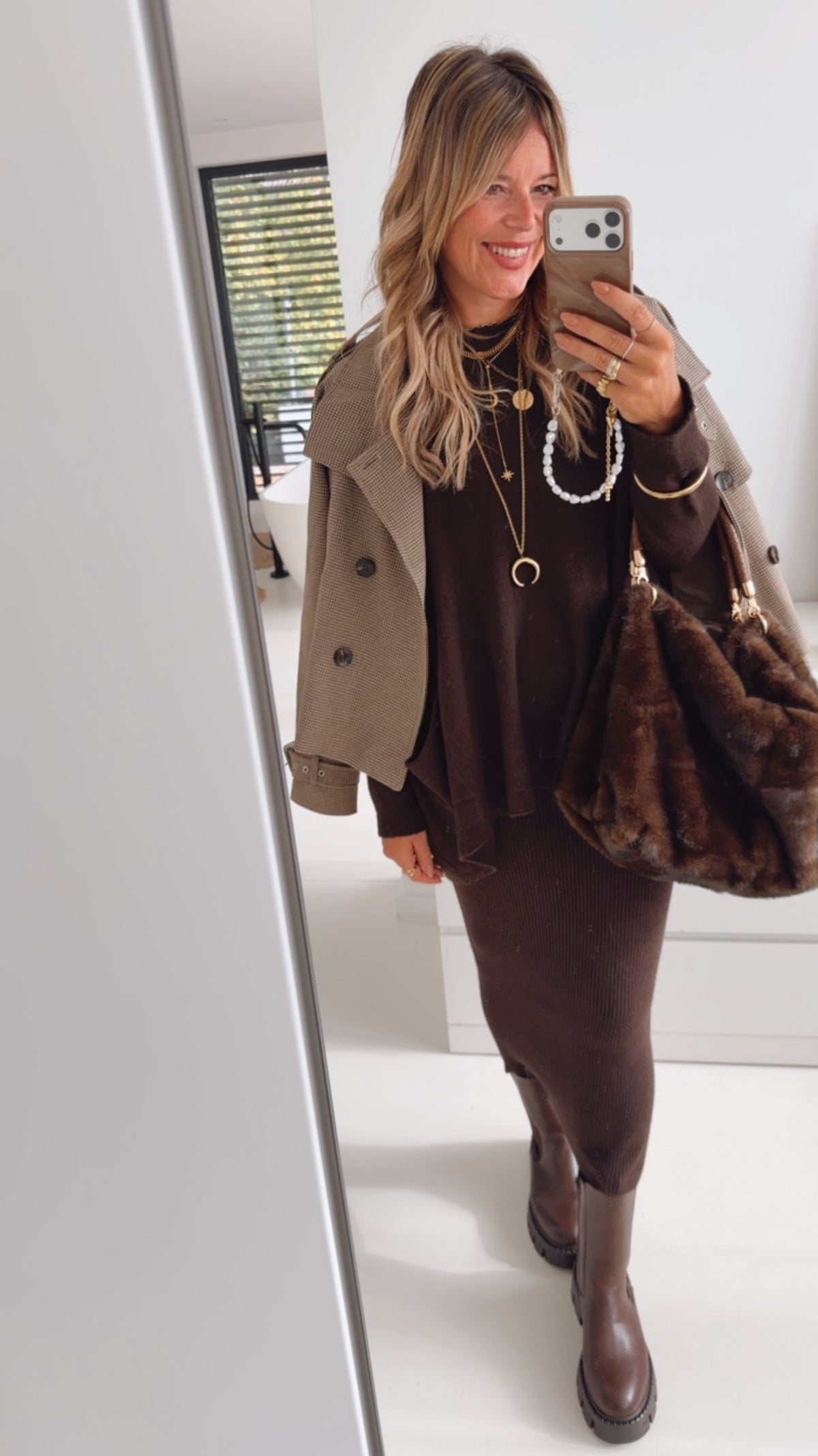Capsule Pulli Side Pocket