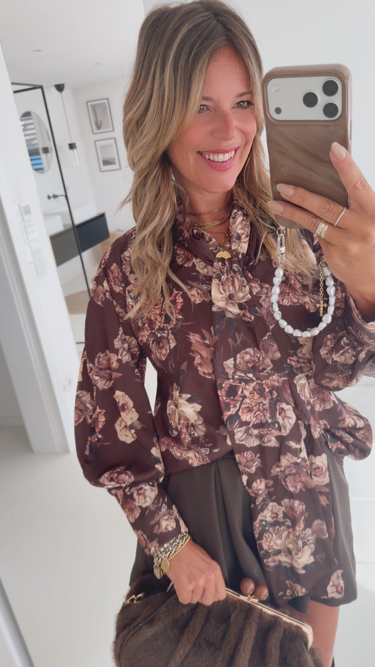 Blumen Bluse Necktie
