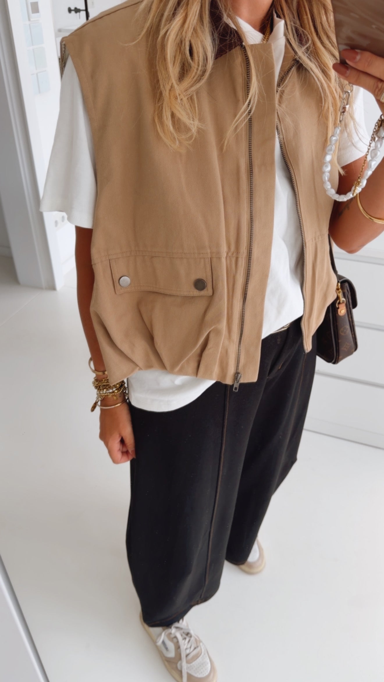 Puffy Weste Collar