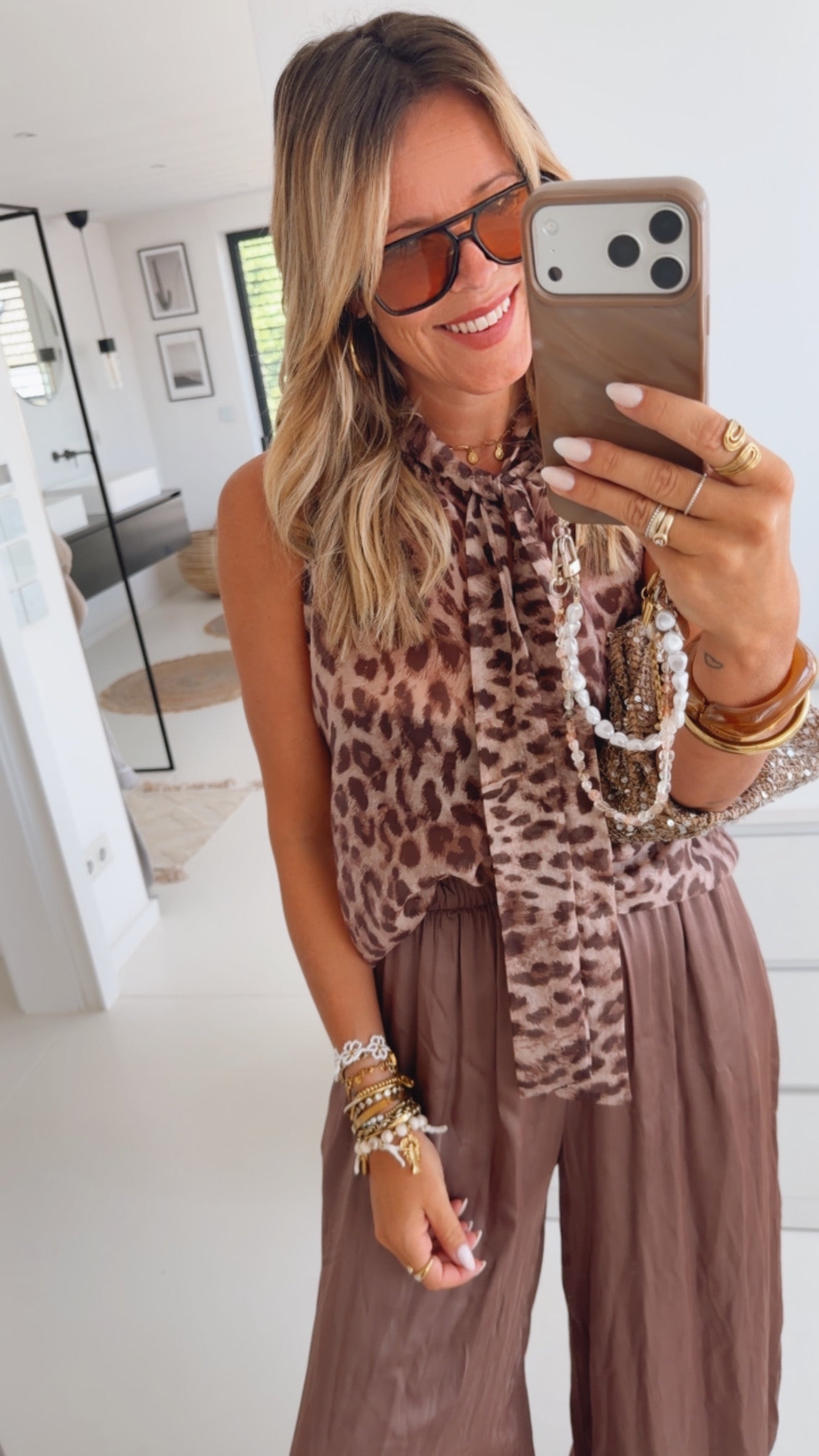 Leo Top mit Schleife