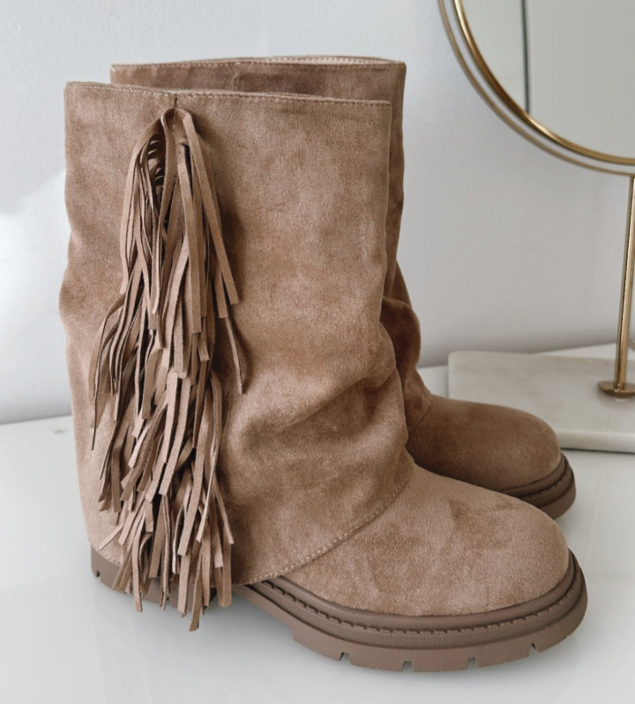 Boots Fransenliebe