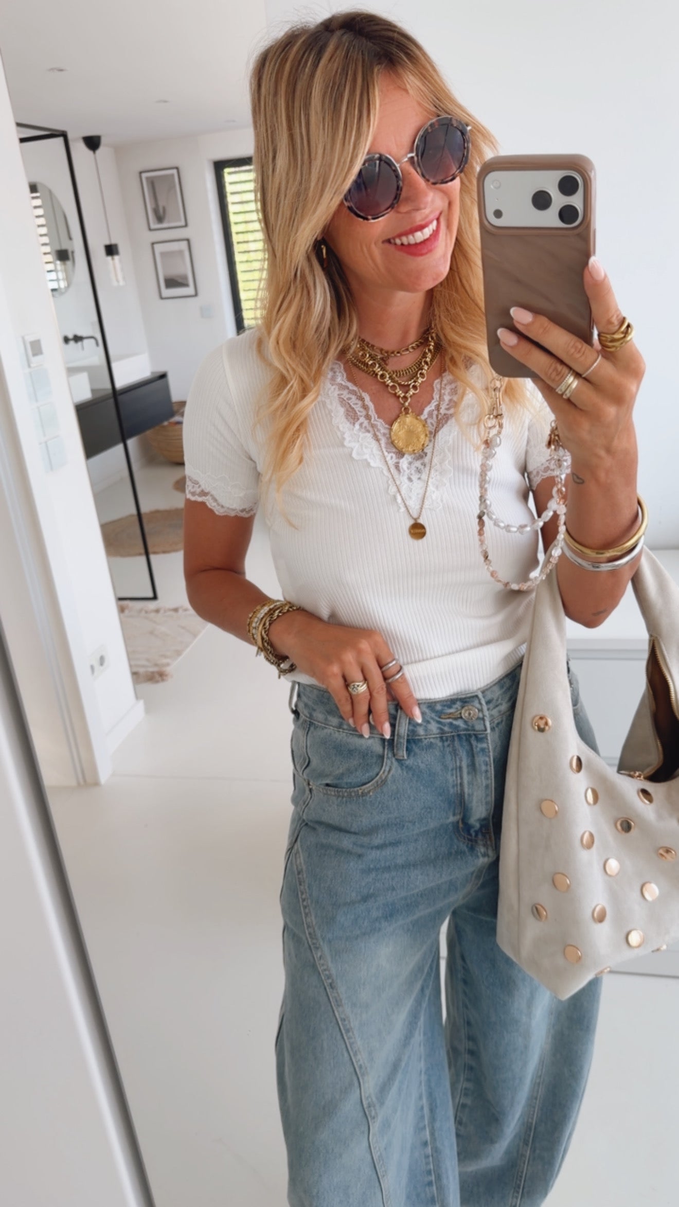 Ribbed Shirt Lace V-Neck