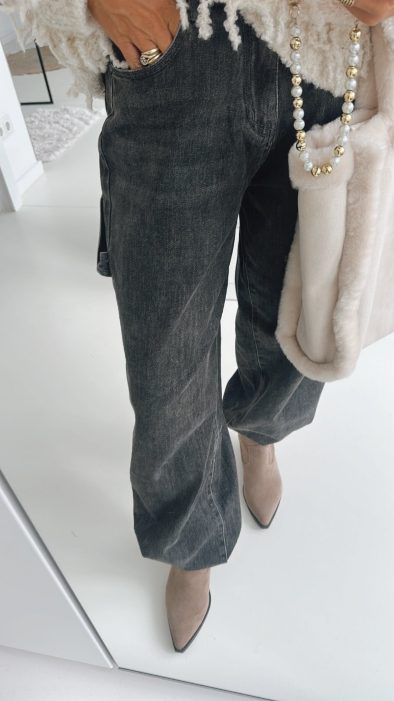 Straight Leg Jeans Addition
