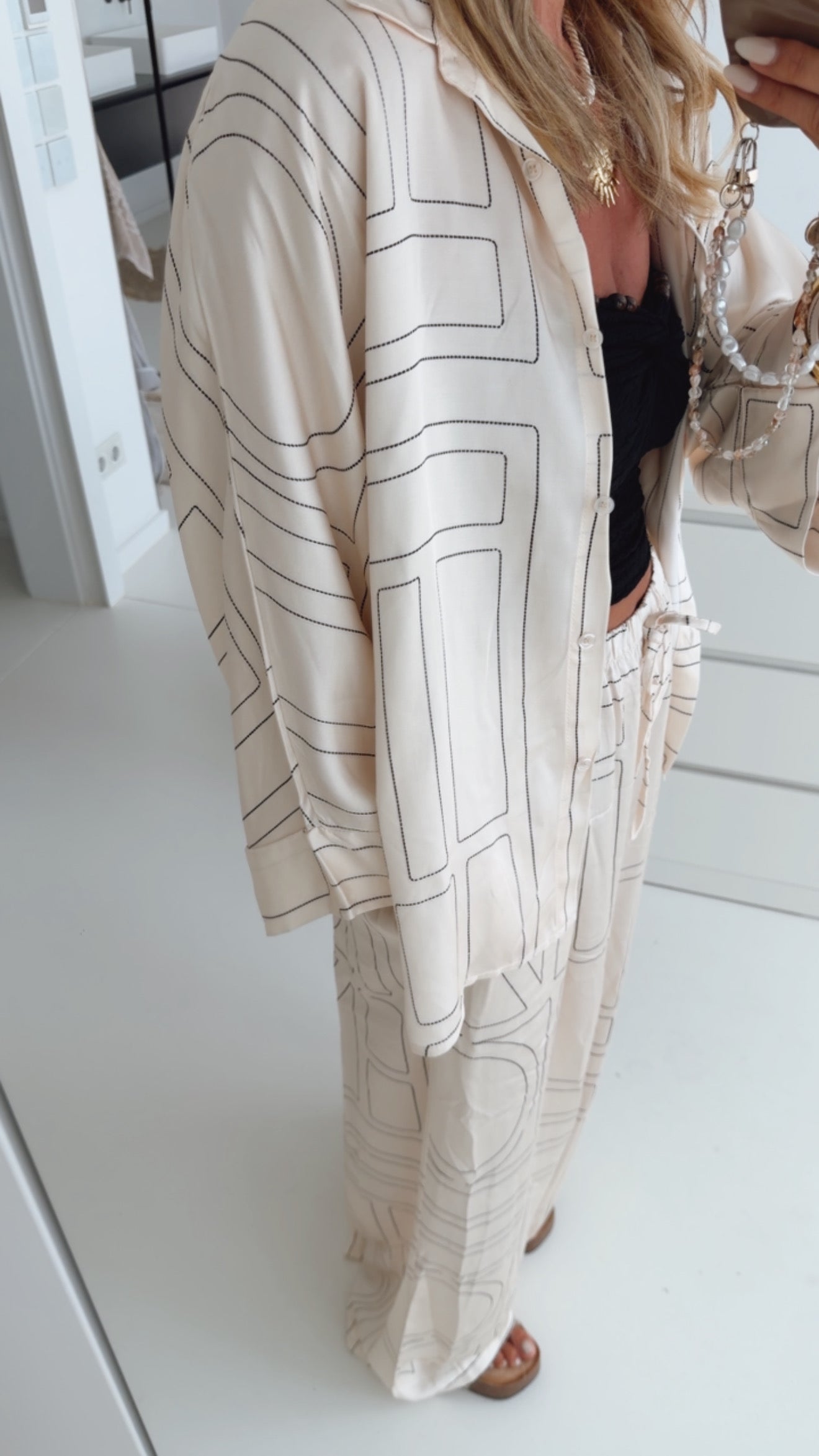 Bluse Abstrakt Lines