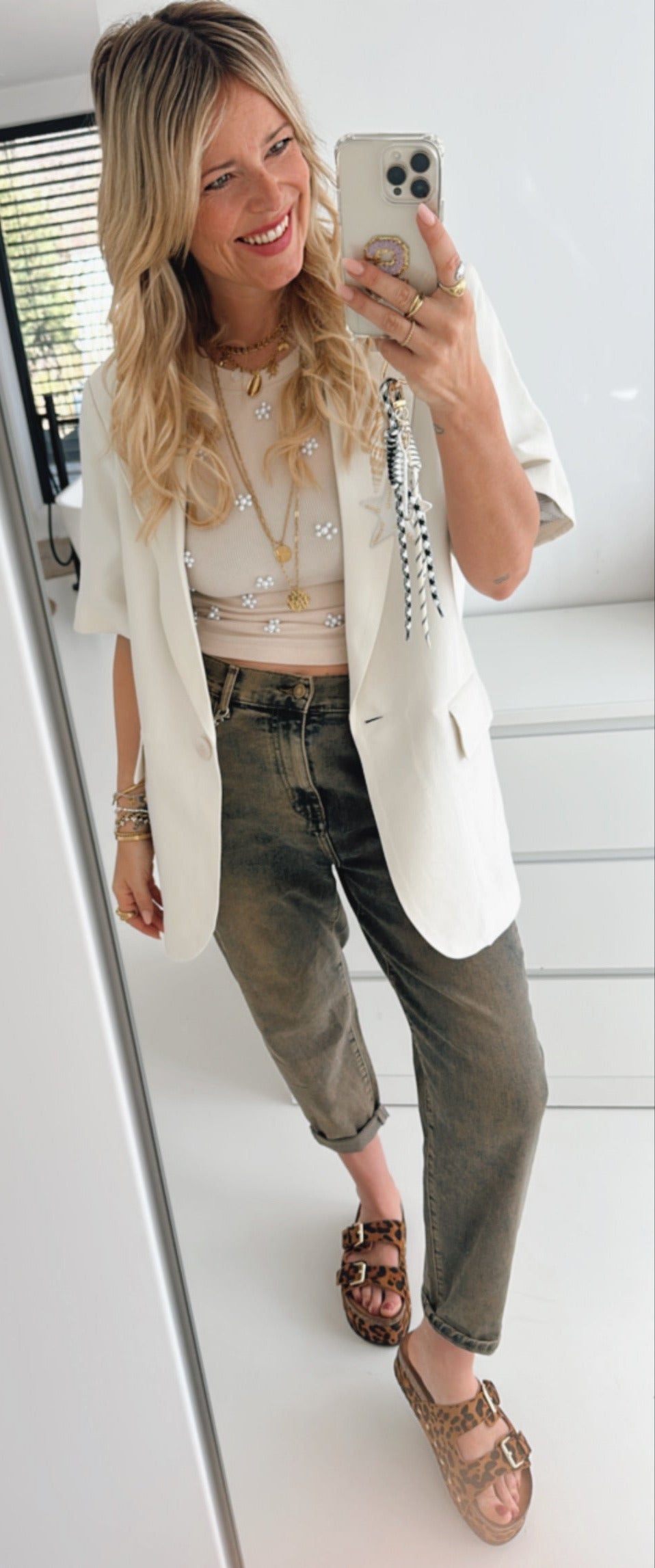 Jeans Pearl Detail