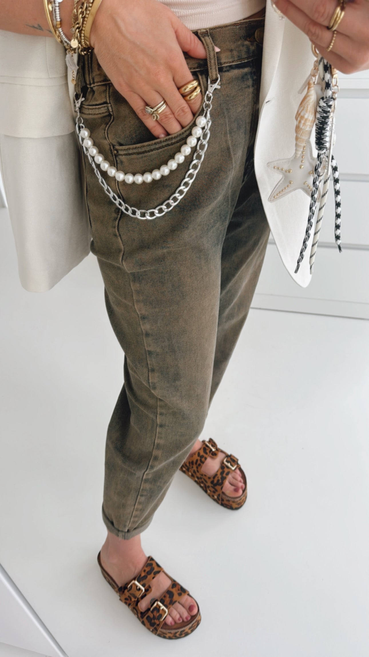 Jeans Pearl Detail