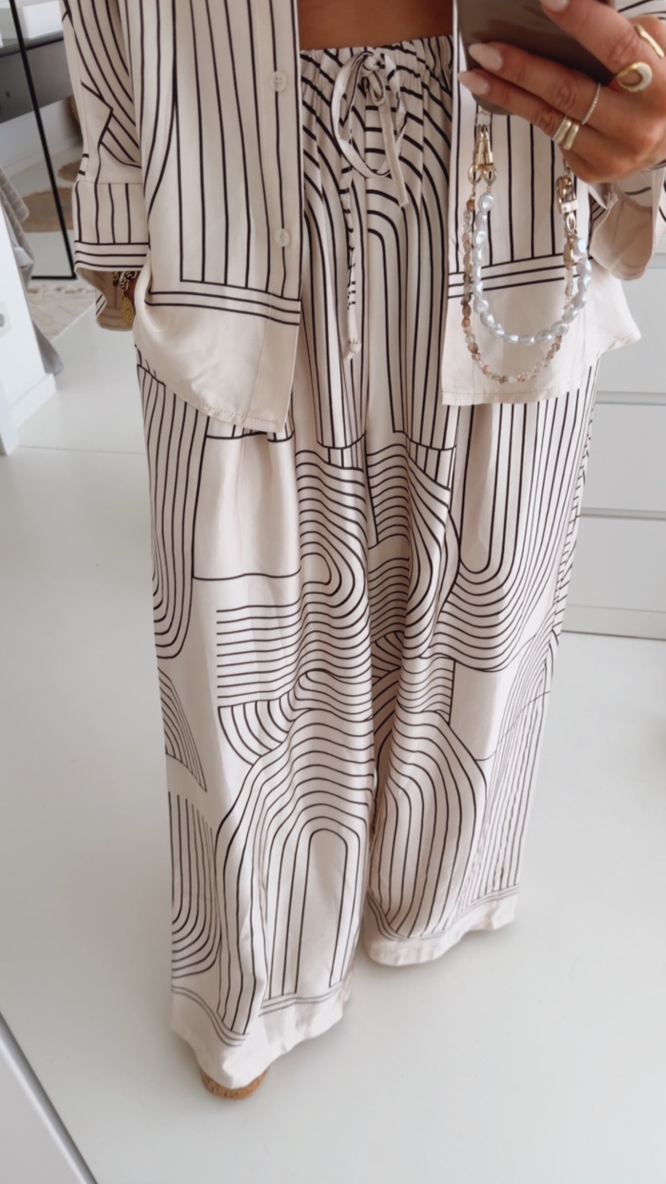 Loose Hose Rainbow Pattern