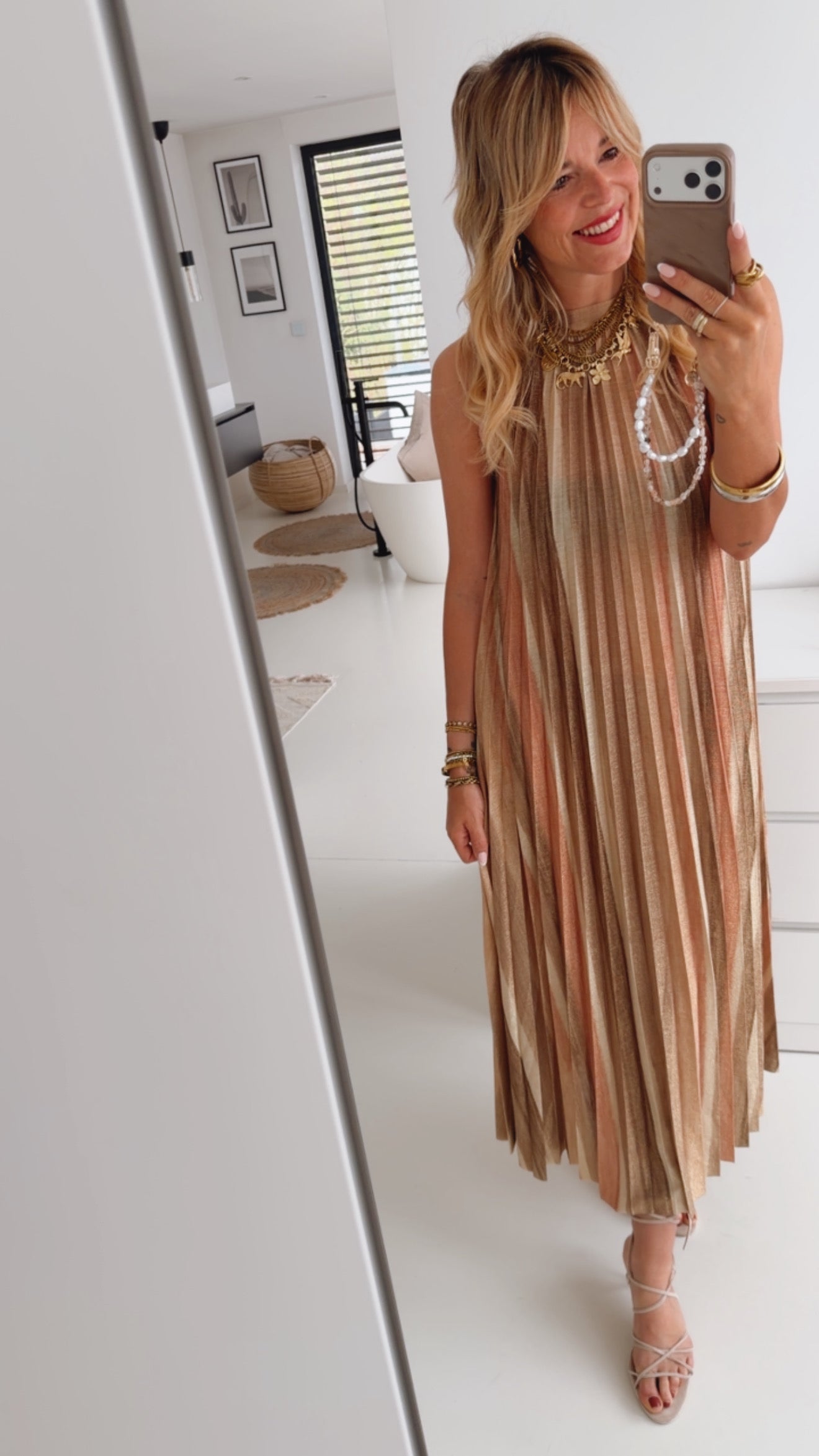 Kleid Plissee
