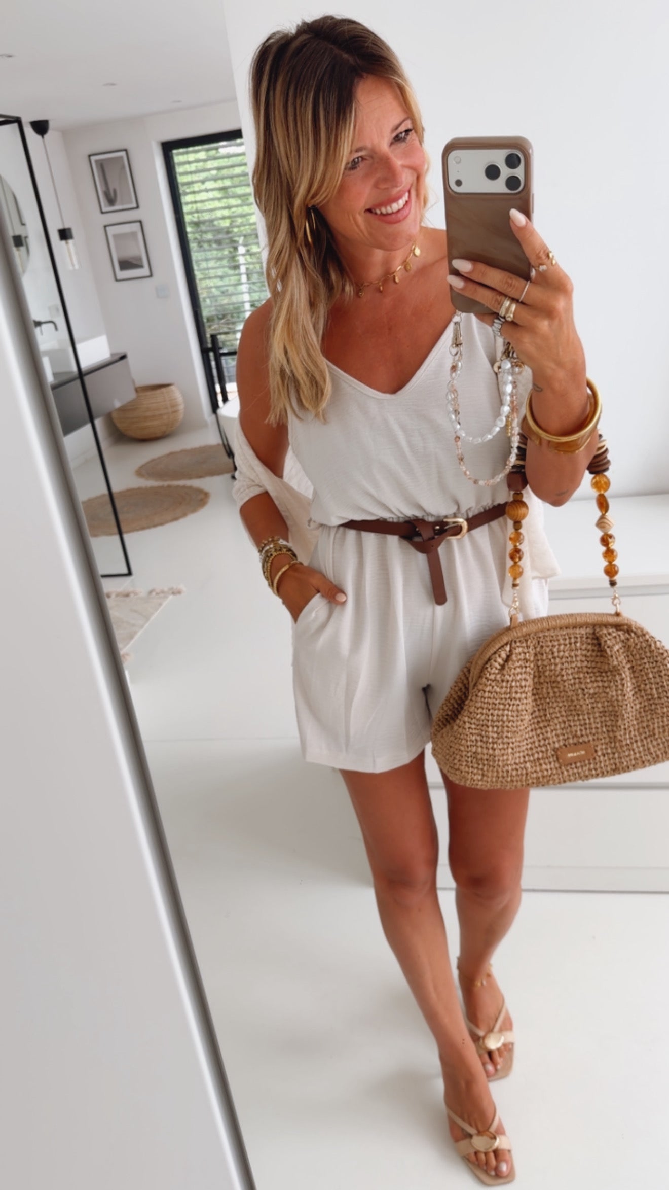 Short Jumper Mit Gürtel