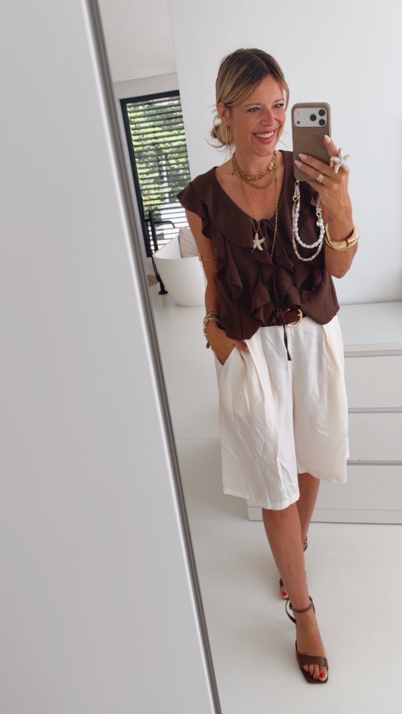Shirt mit Volants und Knopfleiste