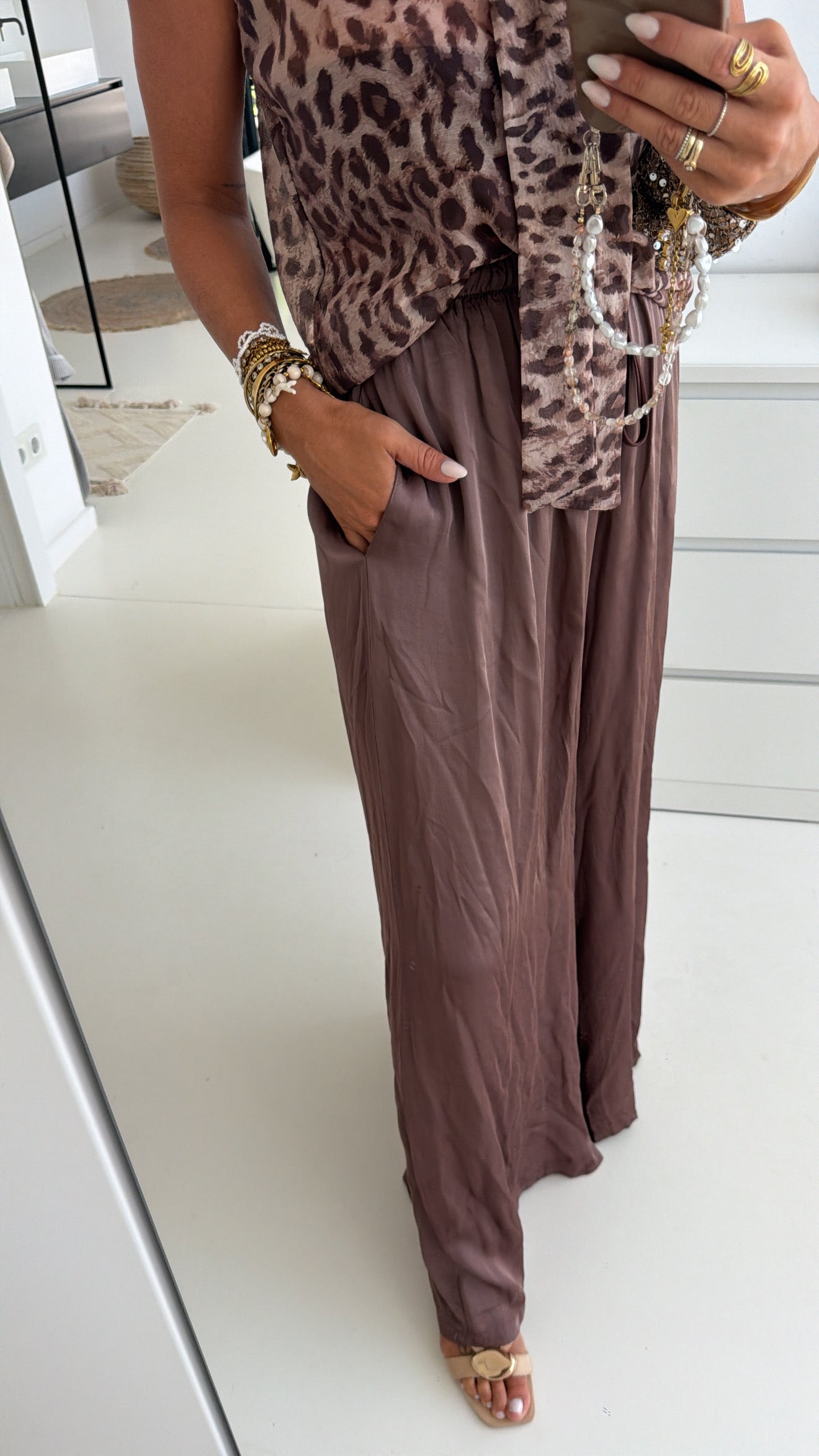Silky Loose Hose
