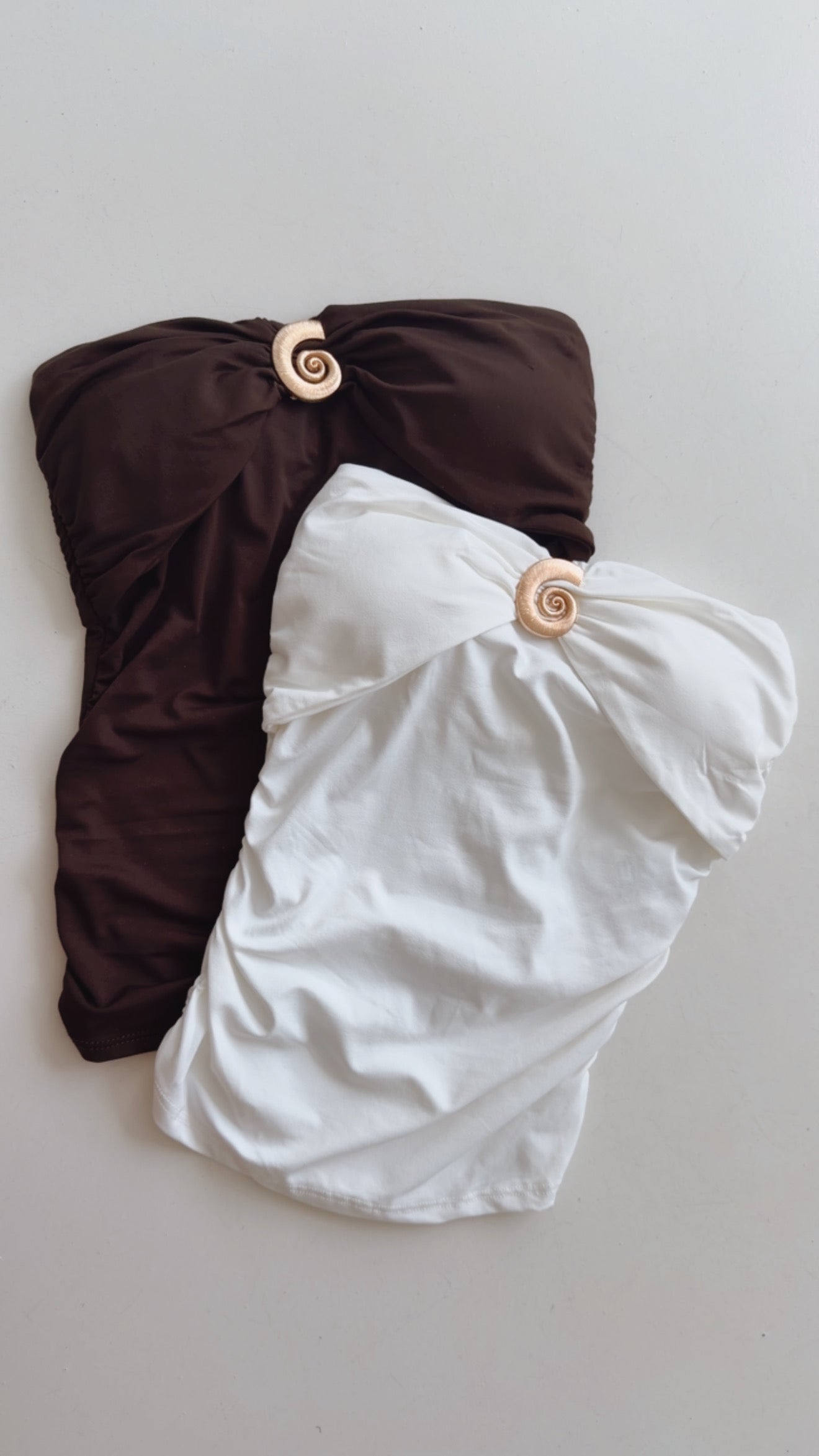 Tube Top Muschel Detail