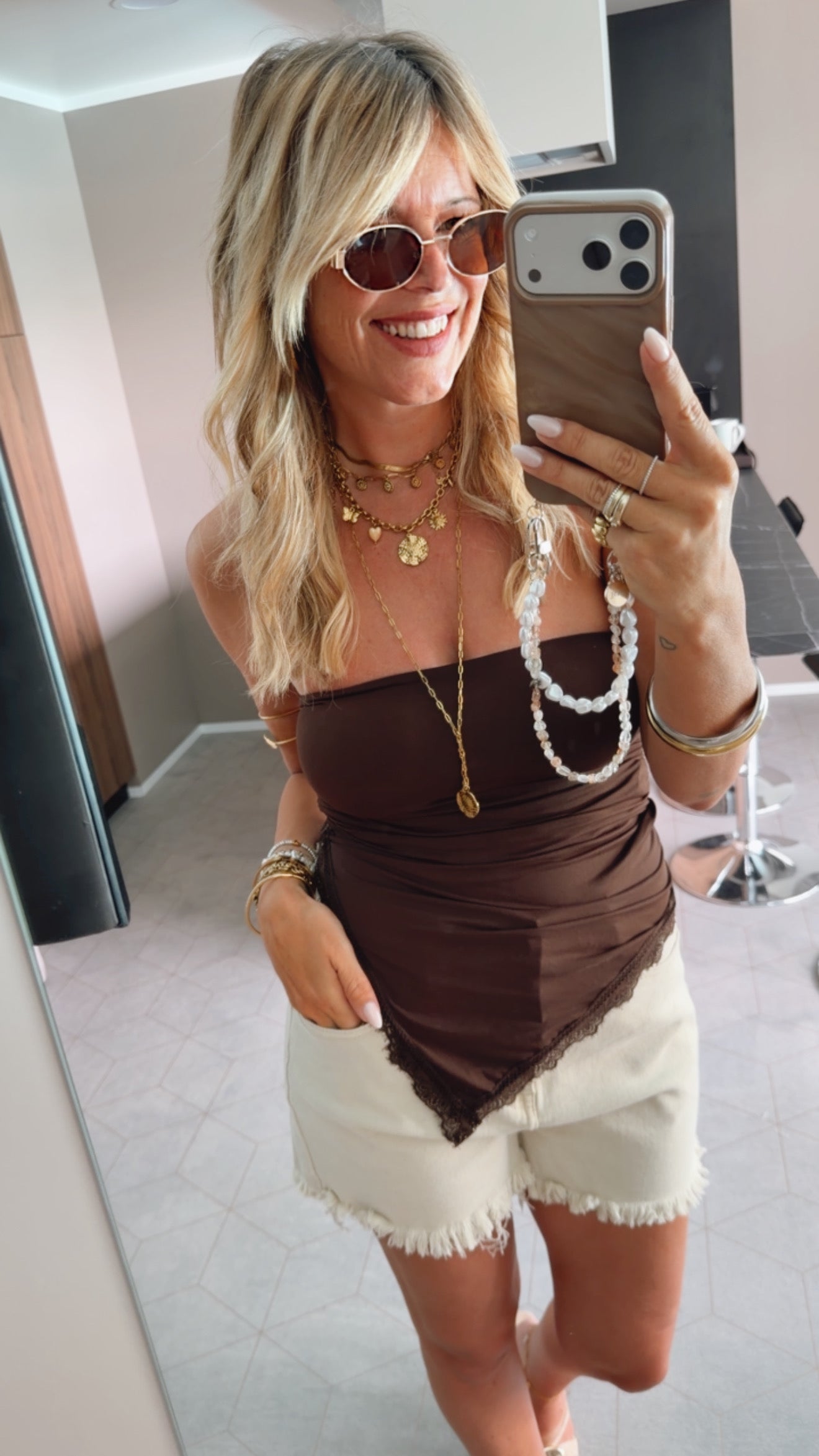 Tube Top mit seitlichem Schlitz & Lace Detail