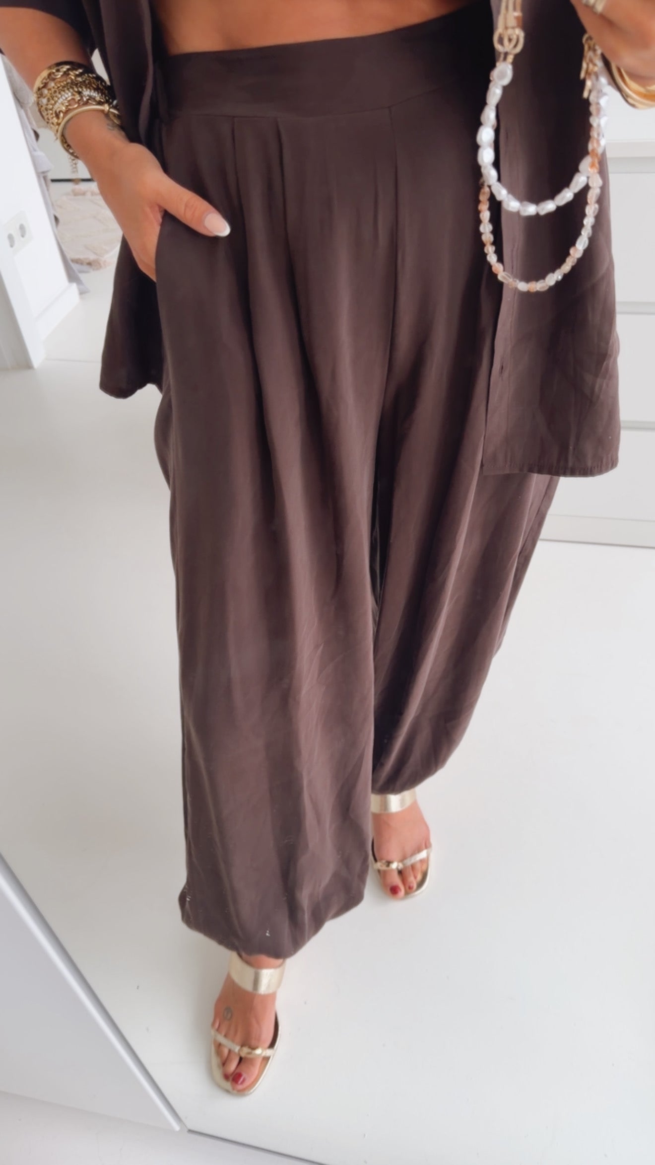 Loose Hose Cinched