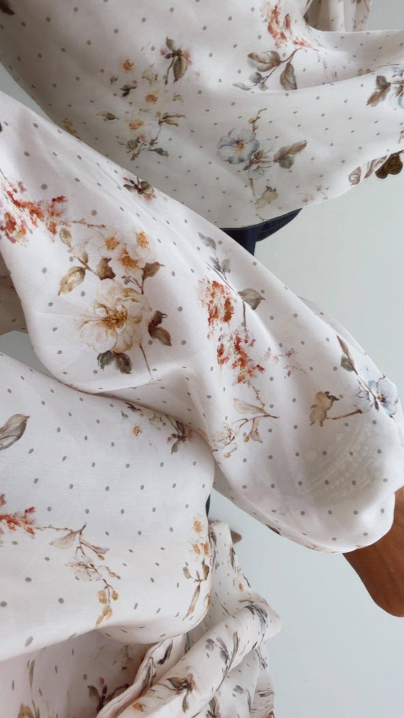 Floral Bluse Dots