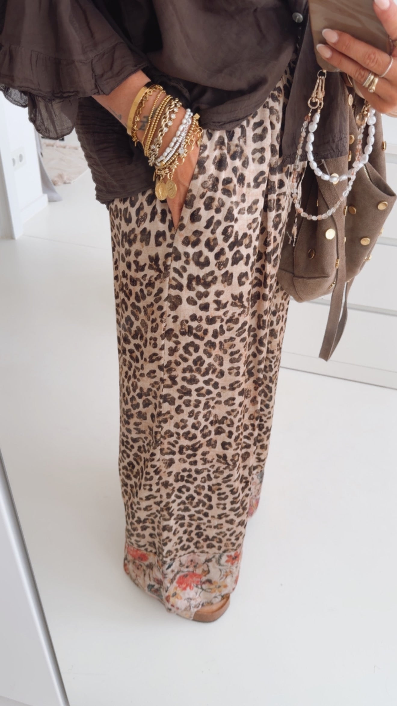 Leo Loose Hose