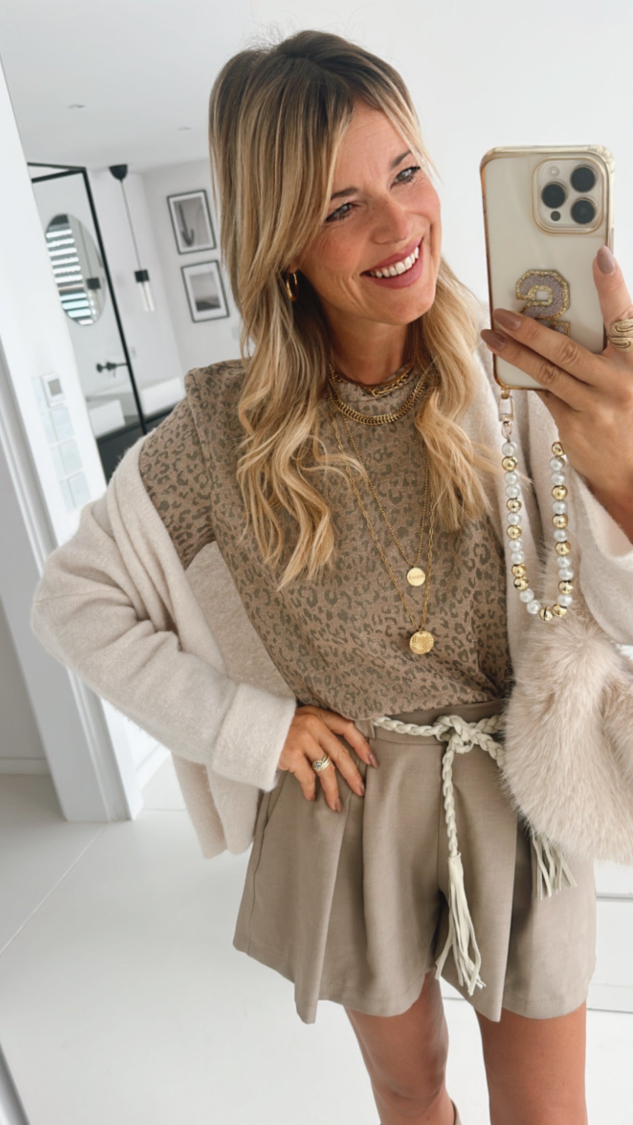 Strickjacke Essential