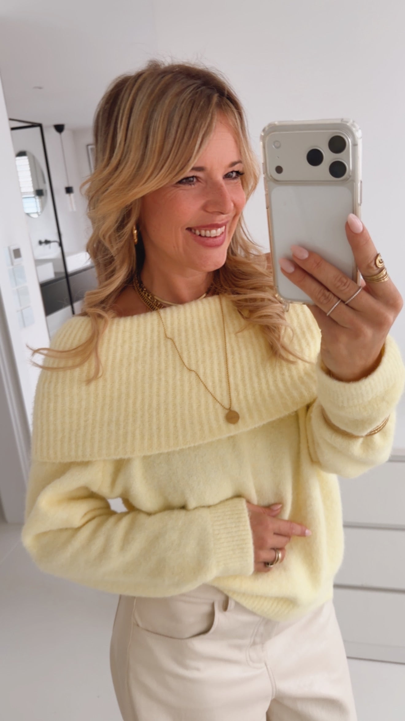 Strick Pulli Off-Shoulder