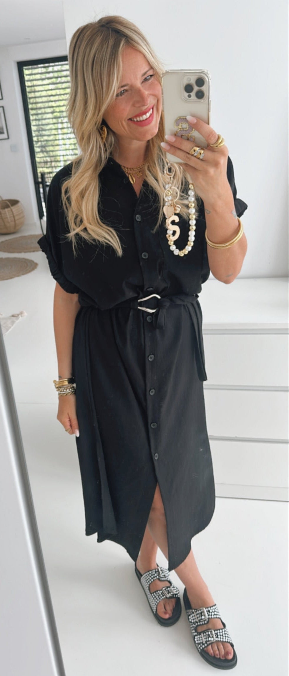 Kleid Mit Gürtel