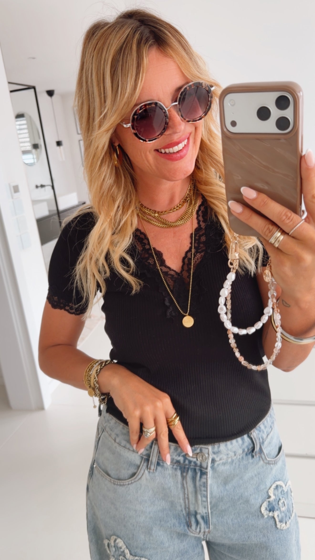 Ribbed Shirt Lace V-Neck