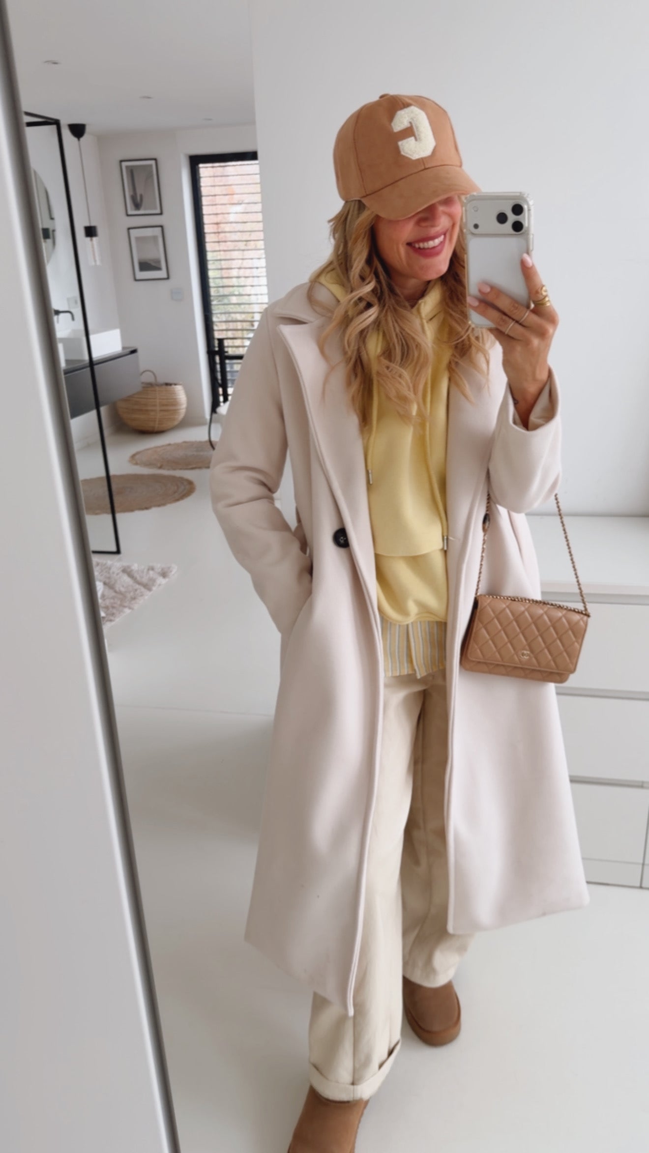 Mantel mit Bindegürtel