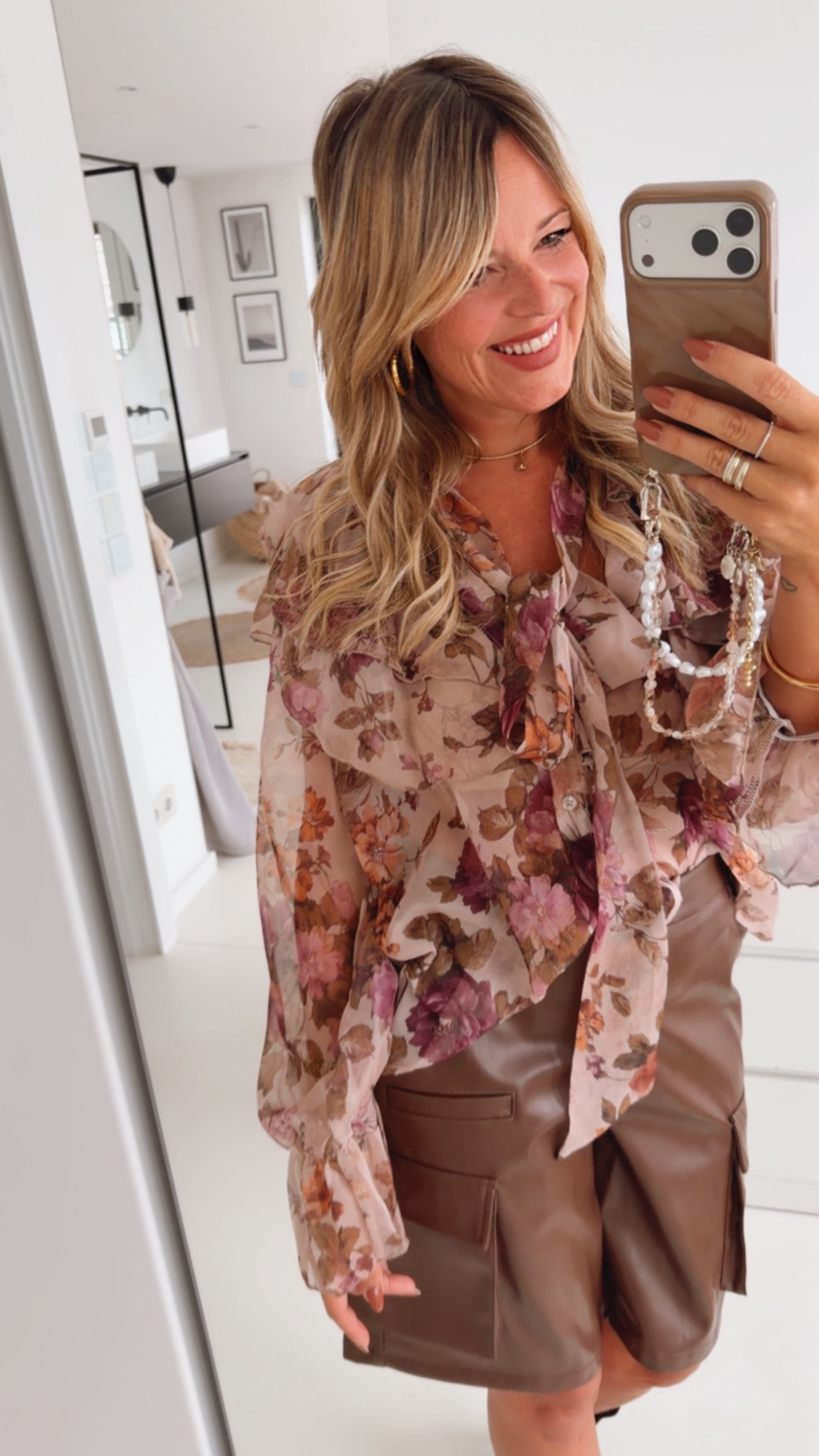 Blumen Bluse Ruffels